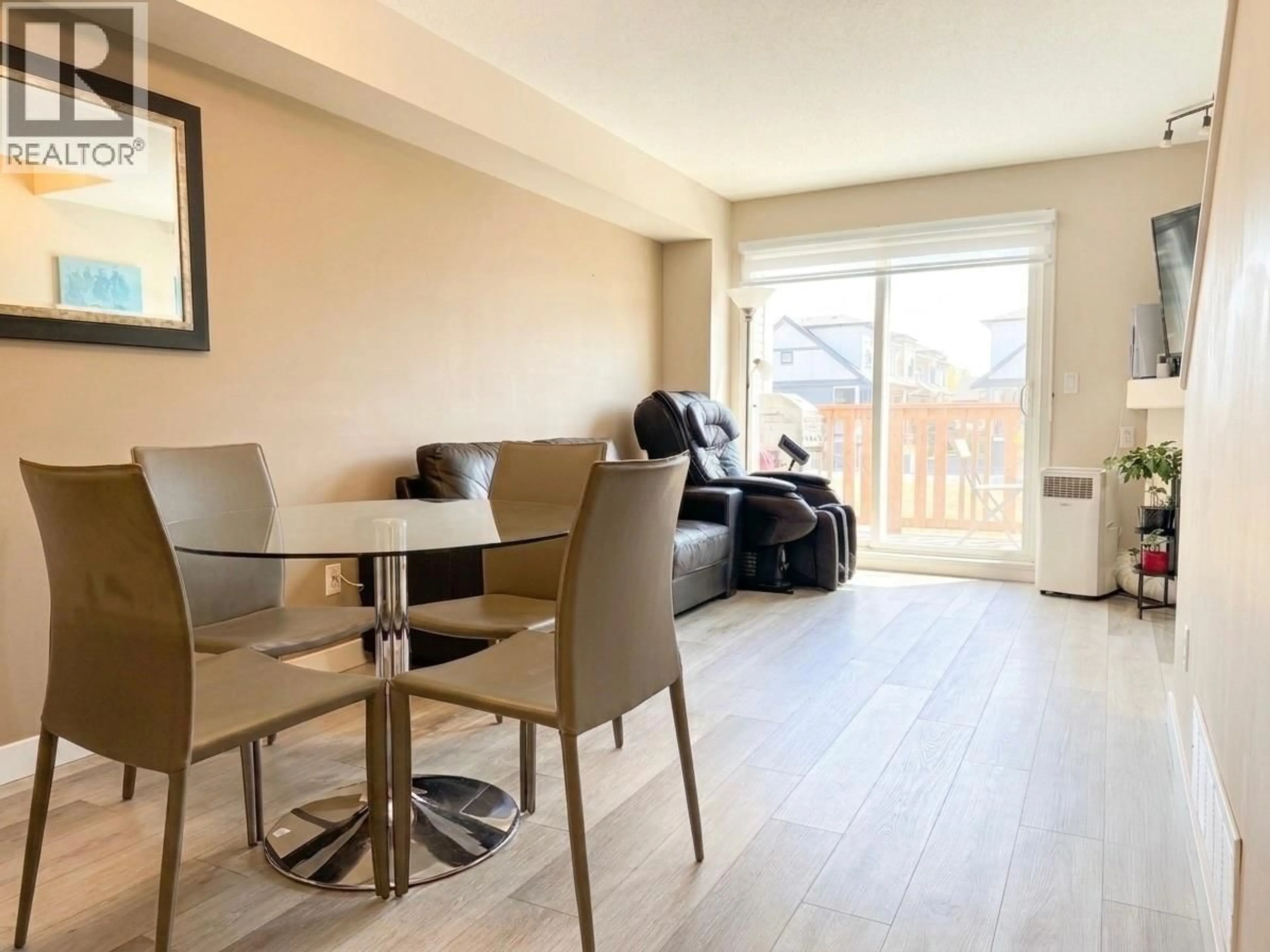 A pic of a room for 19 - 7100 LYNNWOOD DRIVE, Richmond British Columbia V7C5S8