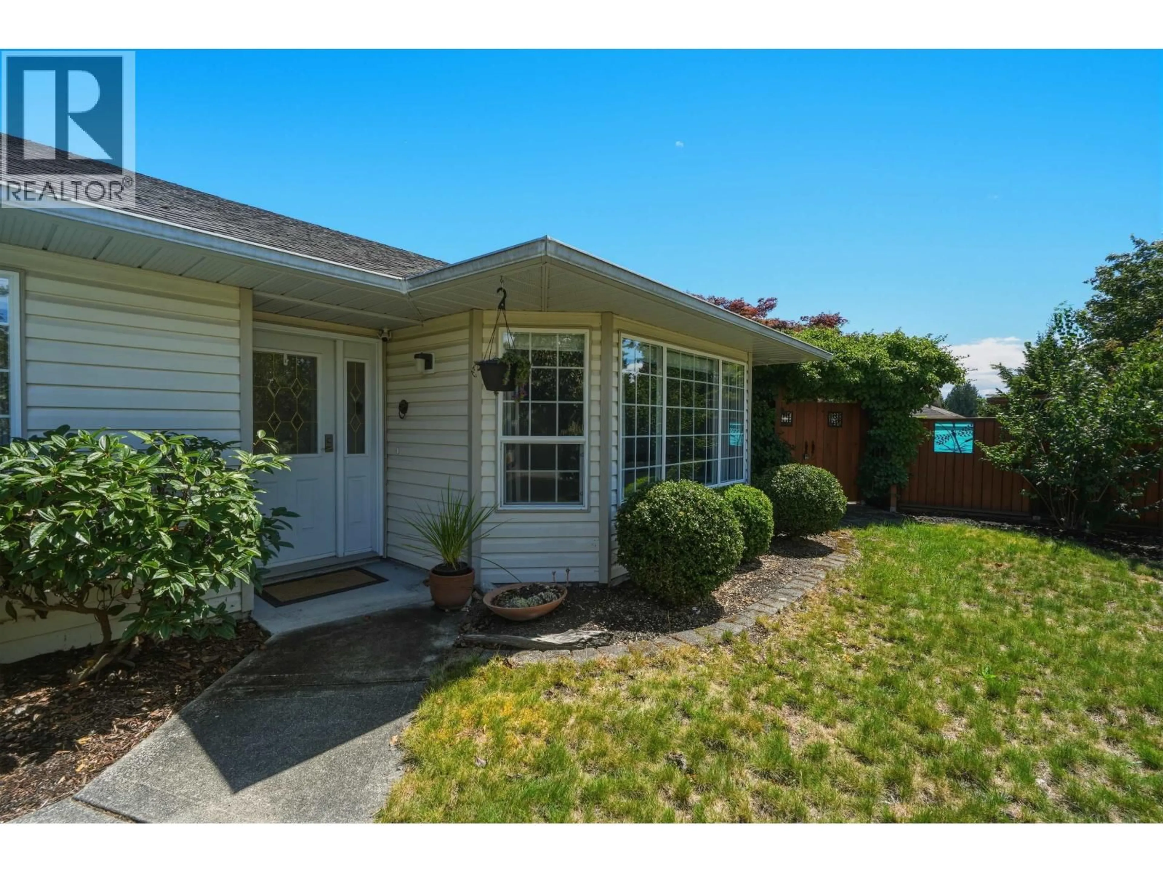 Home with vinyl exterior material, street for 5616 EMERSON ROAD, Sechelt British Columbia V0N3A7