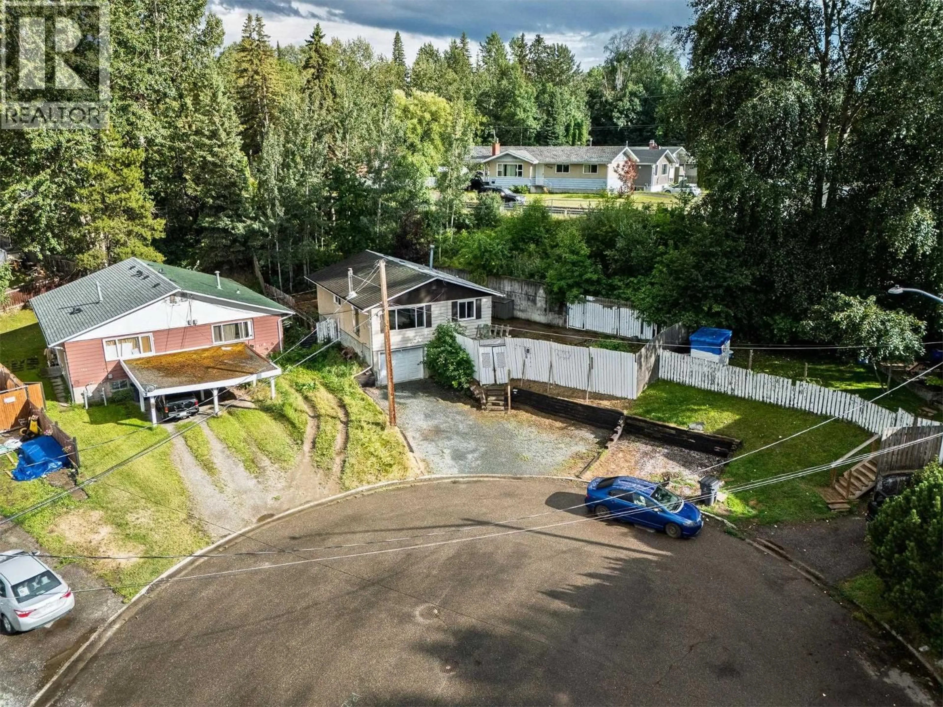 A pic from outside/outdoor area/front of a property/back of a property/a pic from drone, unknown for 2650 QUINCE STREET, Prince George British Columbia V2L2H5