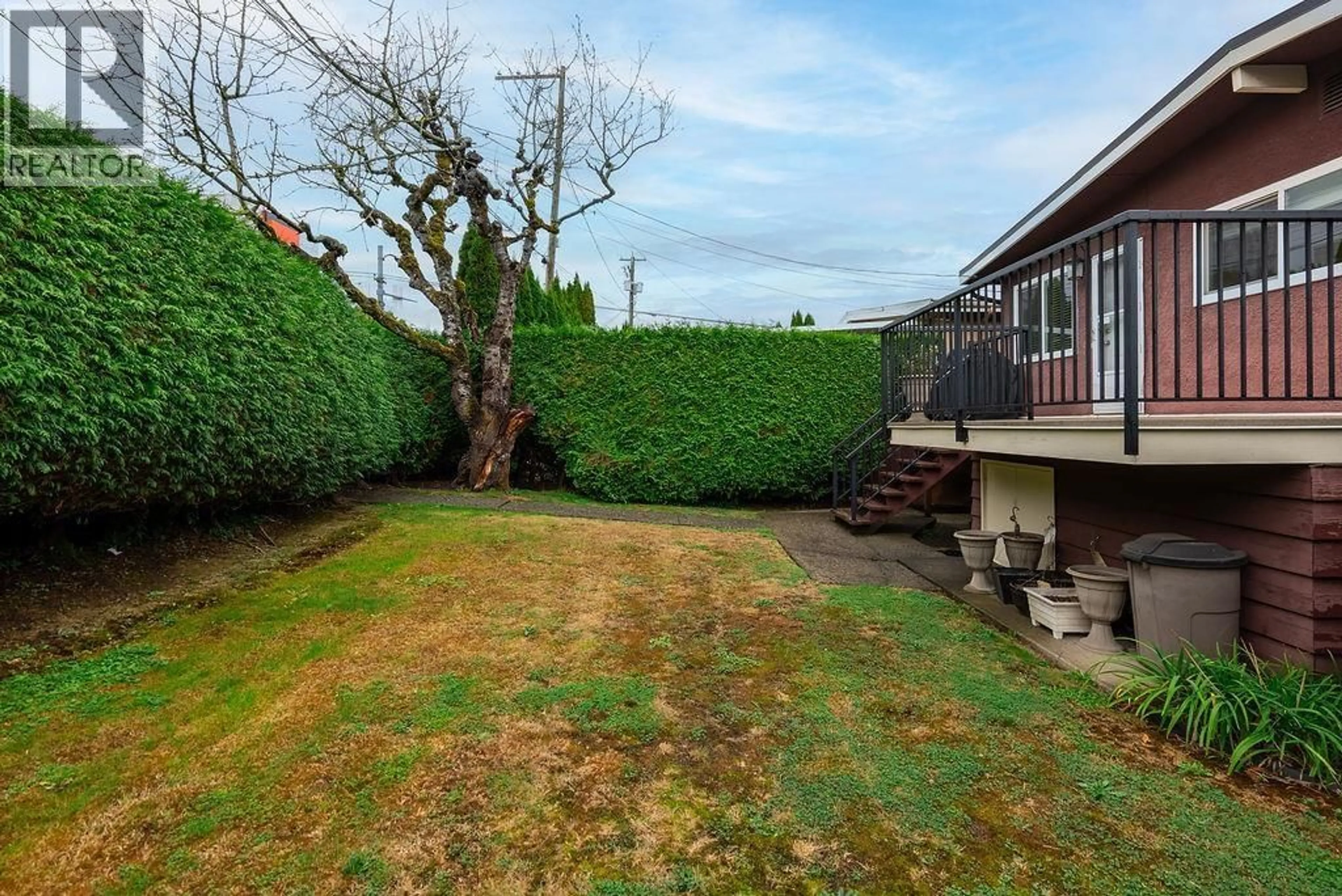 A pic from outside/outdoor area/front of a property/back of a property/a pic from drone, street for 3308 CHURCH STREET, Vancouver British Columbia V5R4W6
