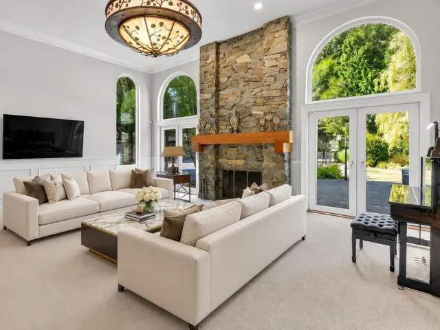13315 25 AVENUE, Surrey 3