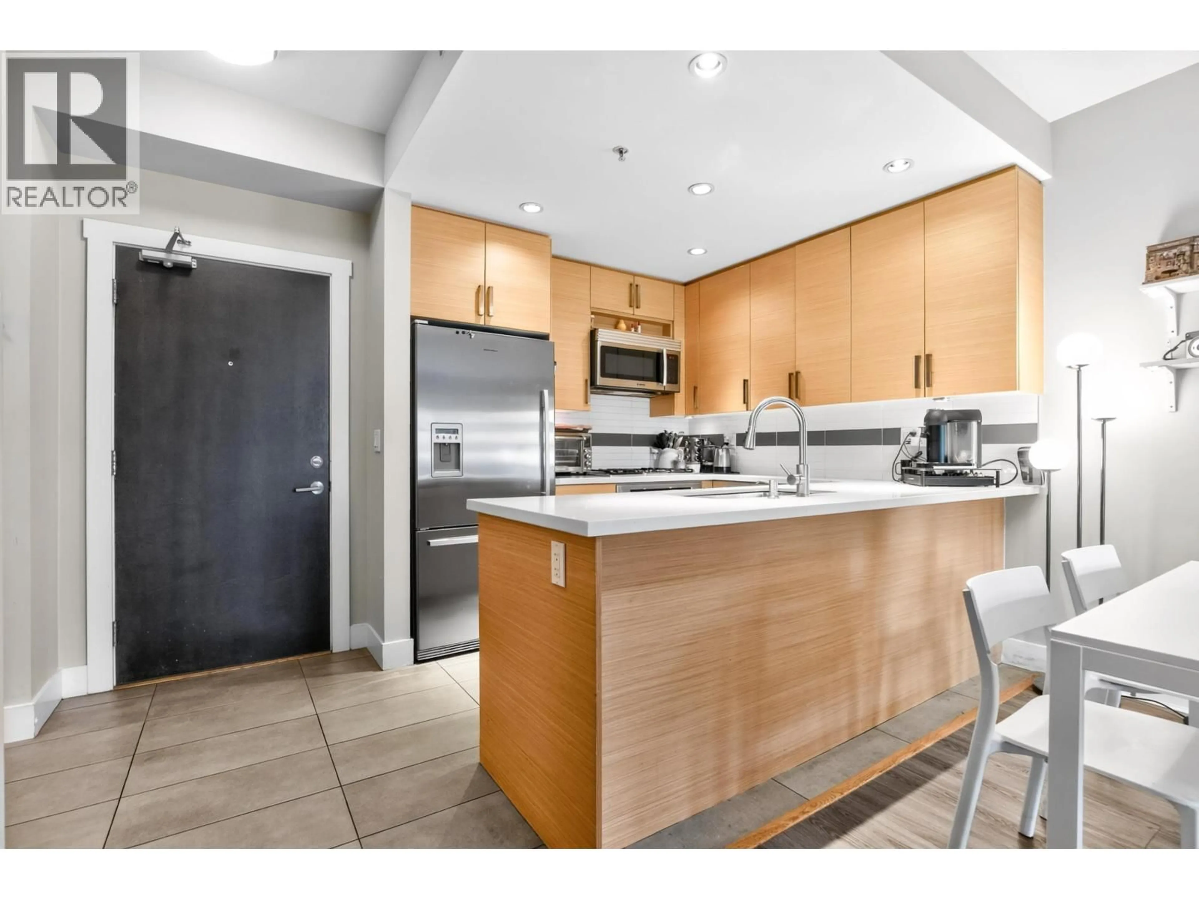 Open concept kitchen, unknown for 202 - 4710 HASTINGS STREET, Burnaby British Columbia V5C2K7