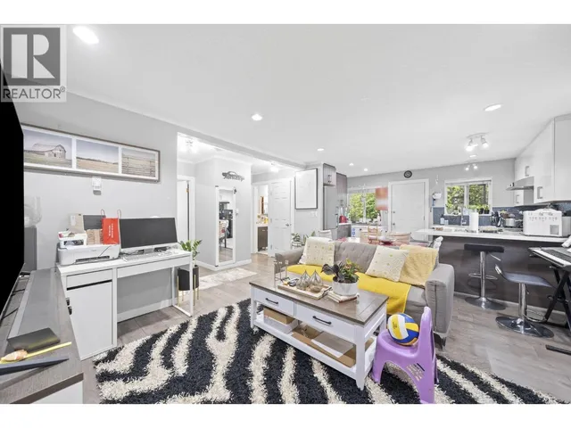 189 64TH AVENUE, Vancouver 3