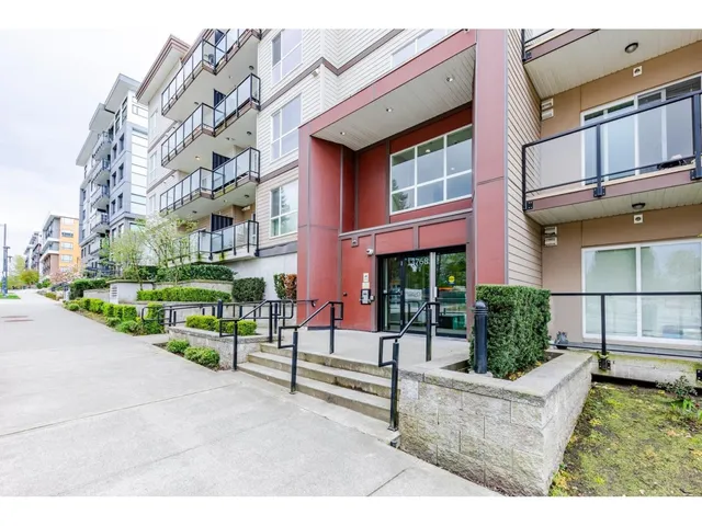 323 - 13768 108 AVENUE, Surrey 3
