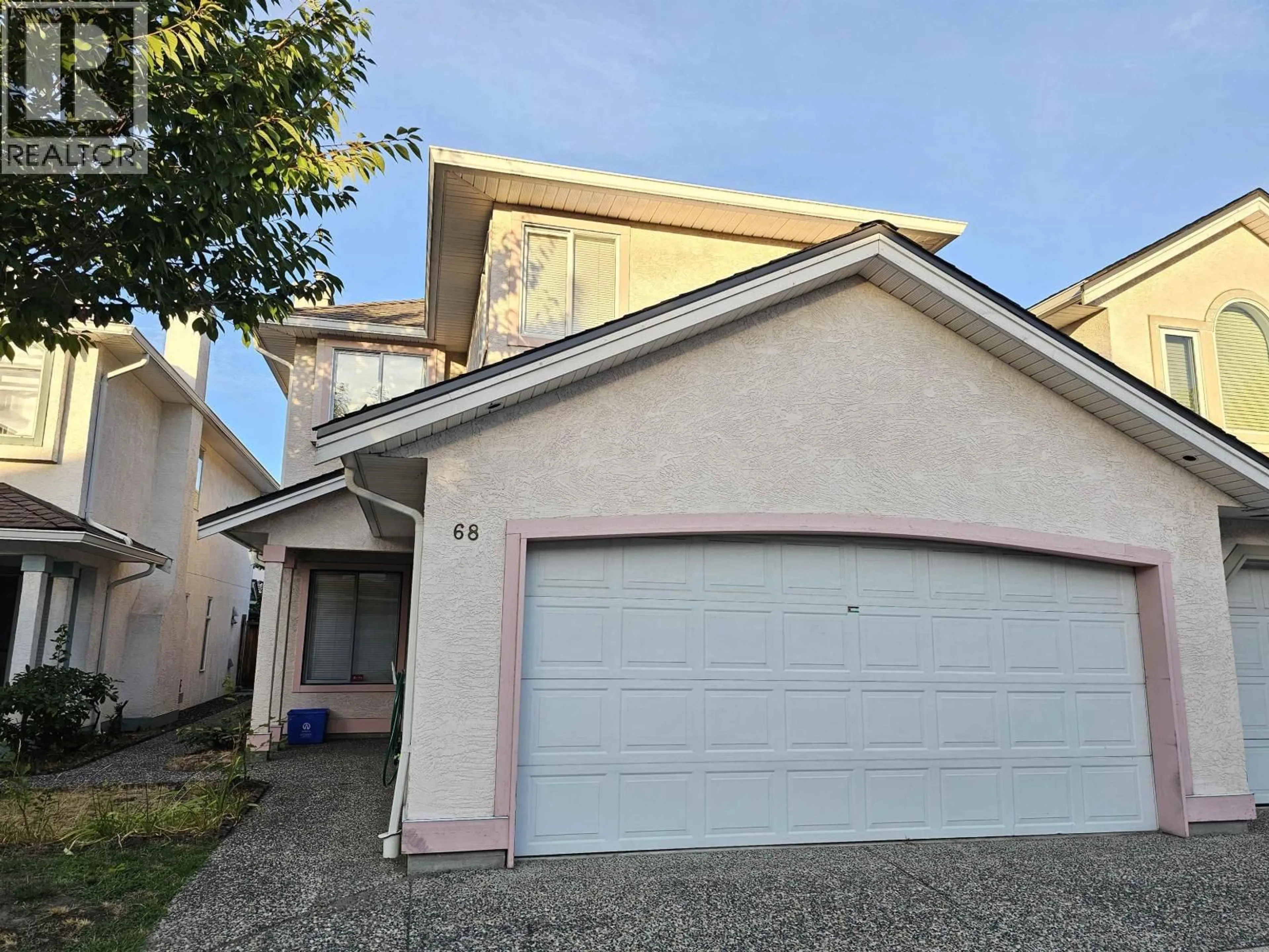 Home with vinyl exterior material, street for 68 - 10000 FISHER GATE, Richmond British Columbia V6X3W8