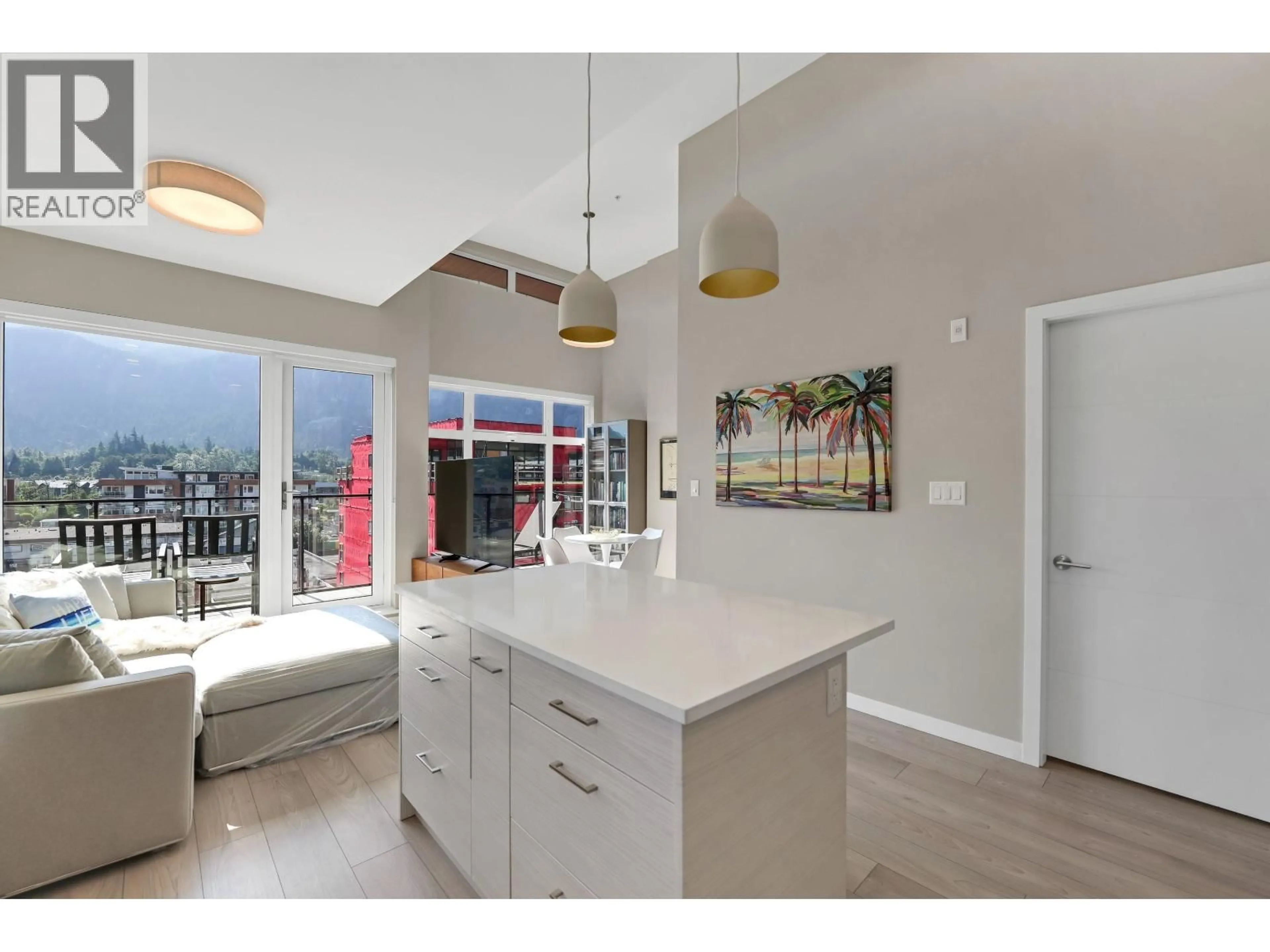 Open concept kitchen, unknown for 616 - 38033 SECOND AVENUE, Squamish British Columbia V8B0C4