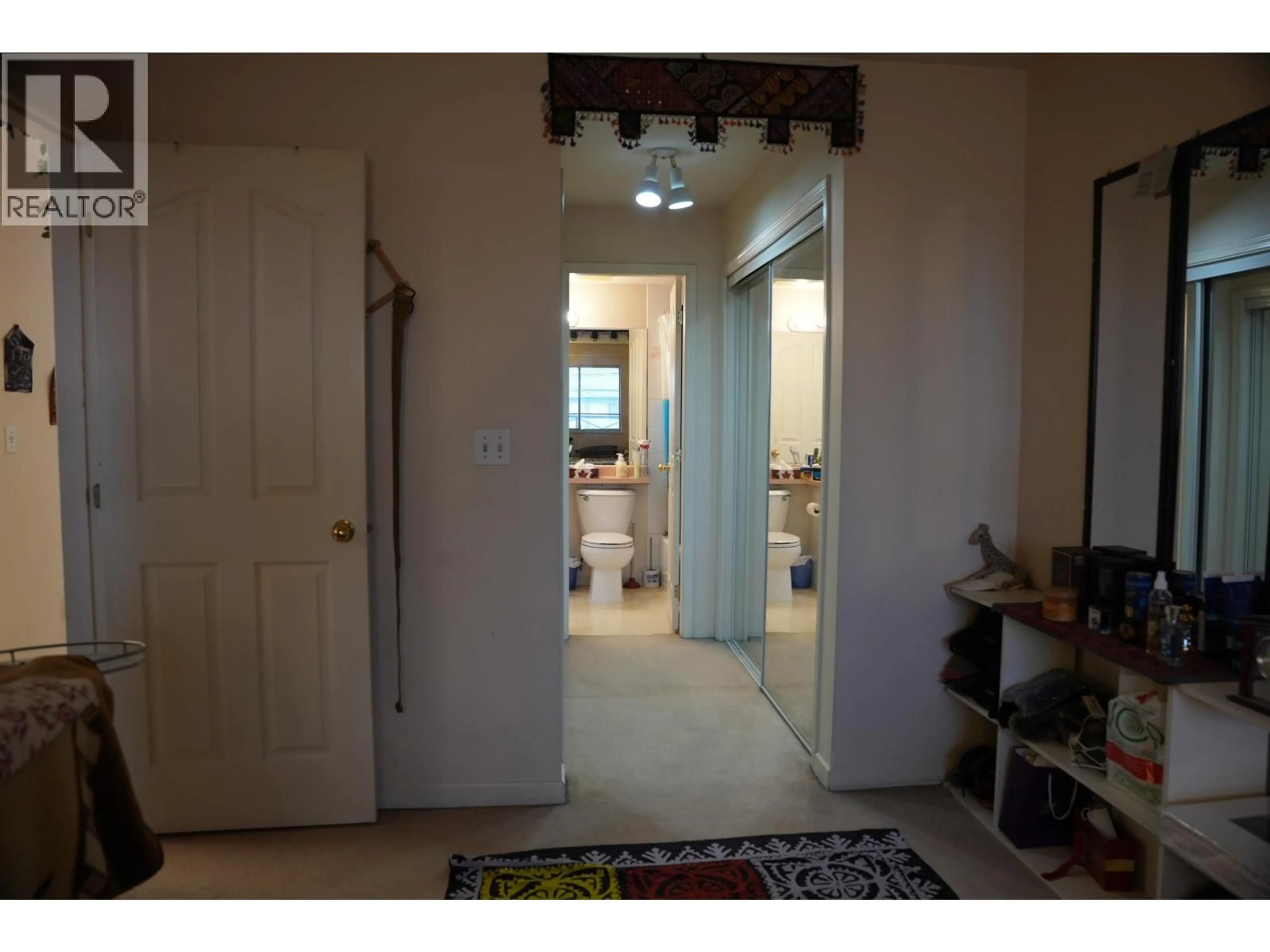 Unknown for 418 - 6475 CHESTER STREET, Vancouver British Columbia V5W4B7