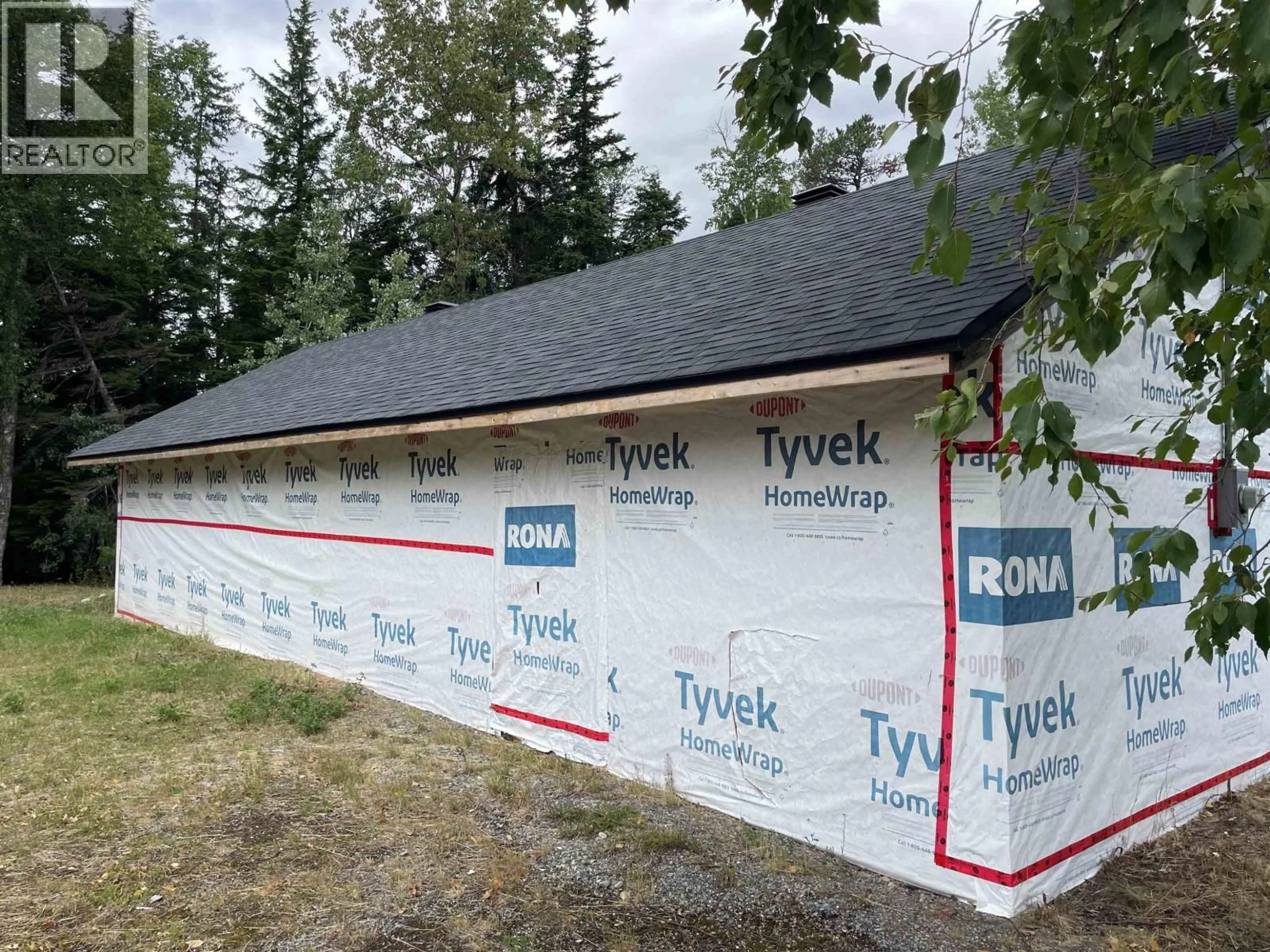 Home with vinyl exterior material, building for 3957 SIMPSON CRESCENT, Terrace British Columbia V8G3M1