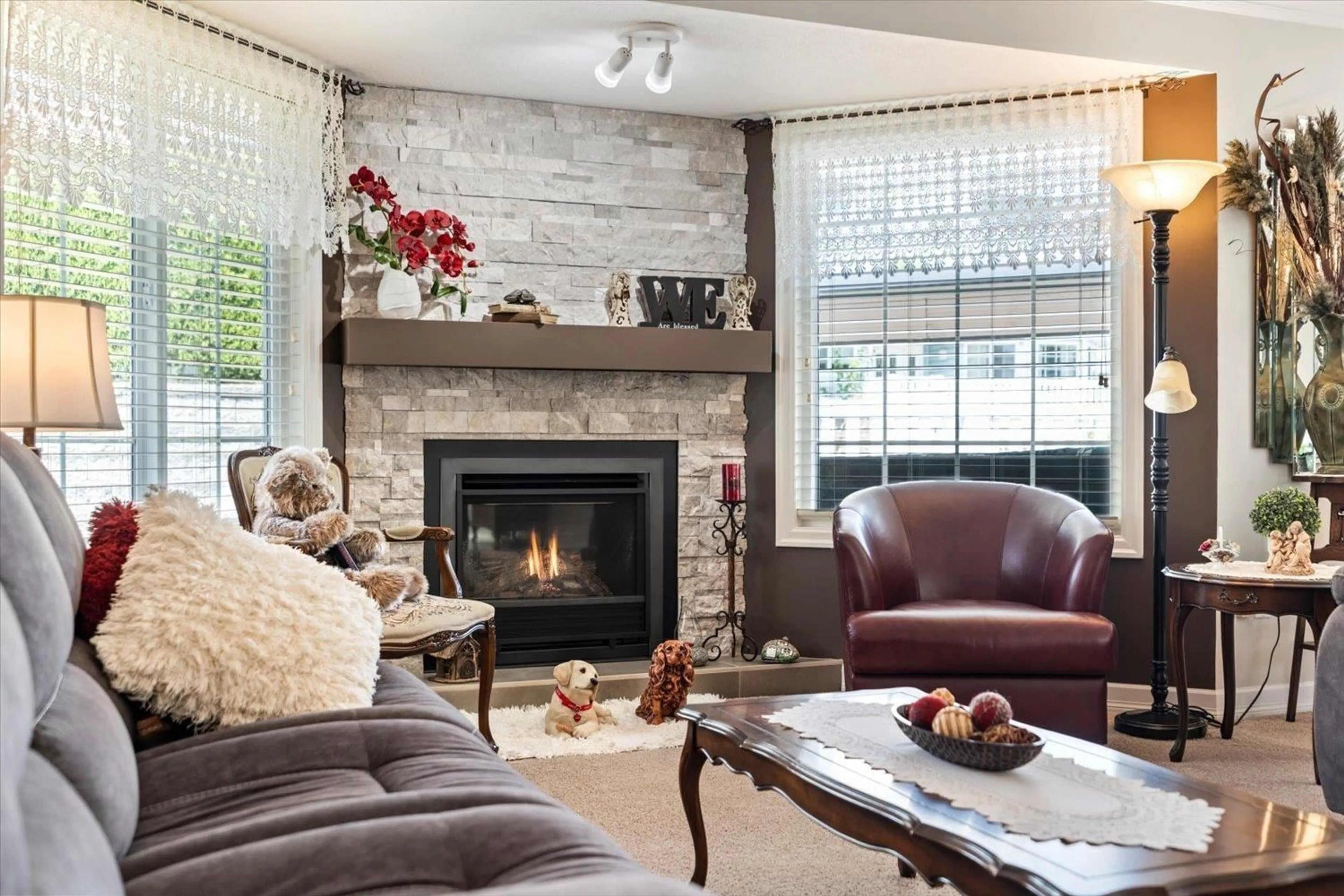 Living room with furniture, unknown for 118 - 1450 MCCALLUM ROAD, Abbotsford British Columbia V2S8A5