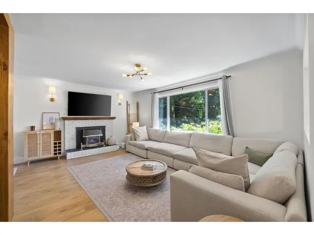 19847 38A AVENUE, Langley 5
