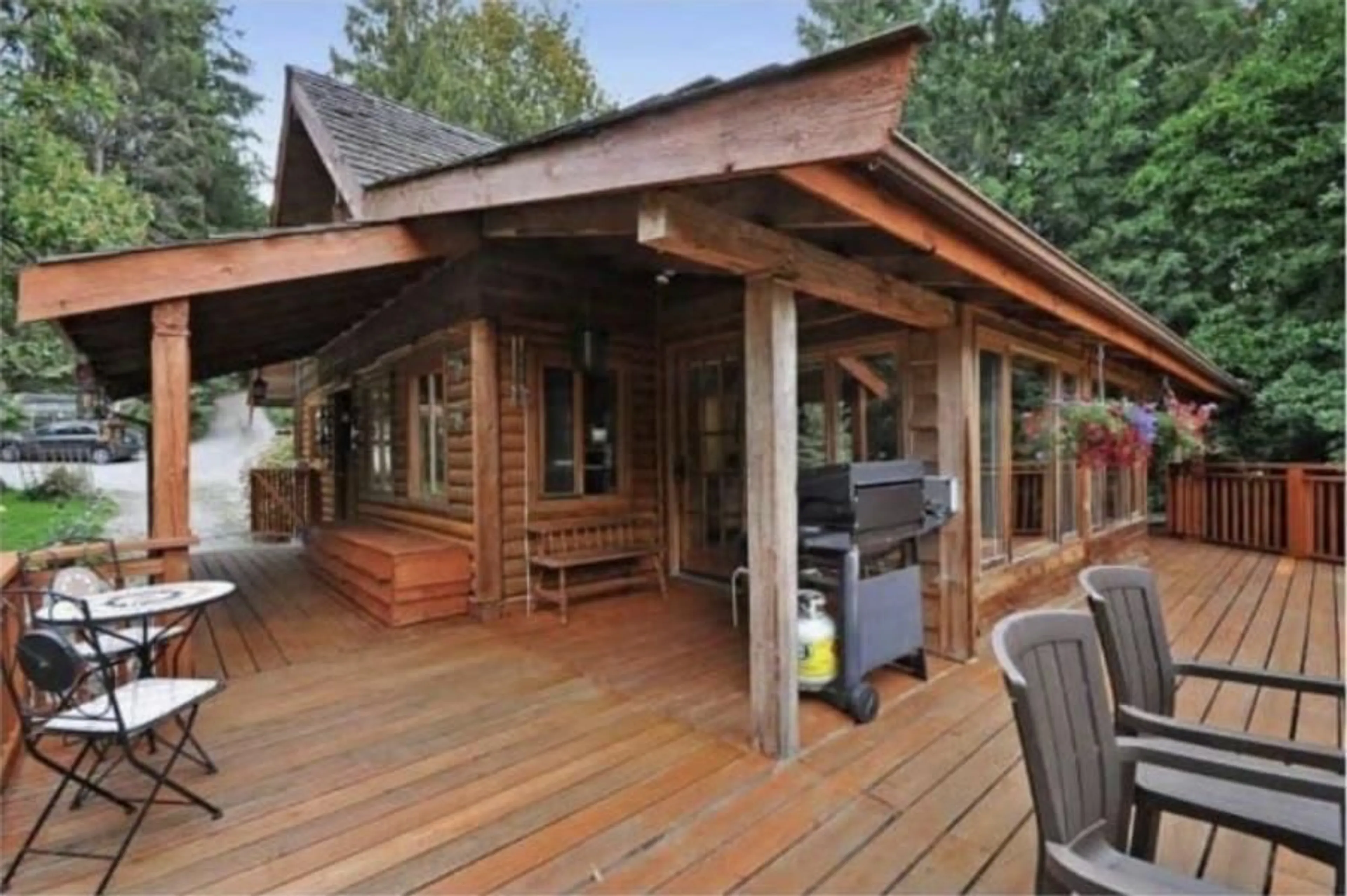 Patio, unknown for 31690 GROVE AVENUE, Mission British Columbia V4S1E6