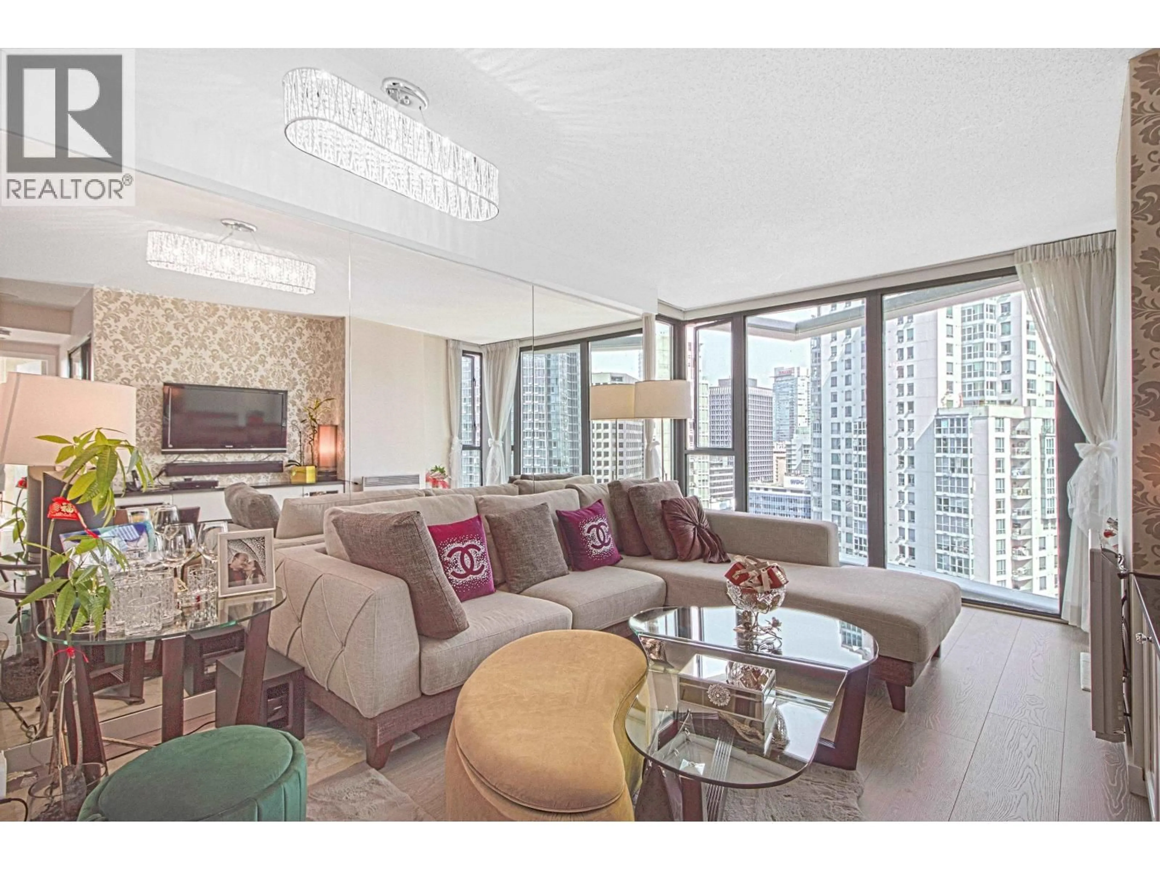 Living room with furniture, unknown for 2509 - 1331 GEORGIA STREET, Vancouver British Columbia V6E4P1