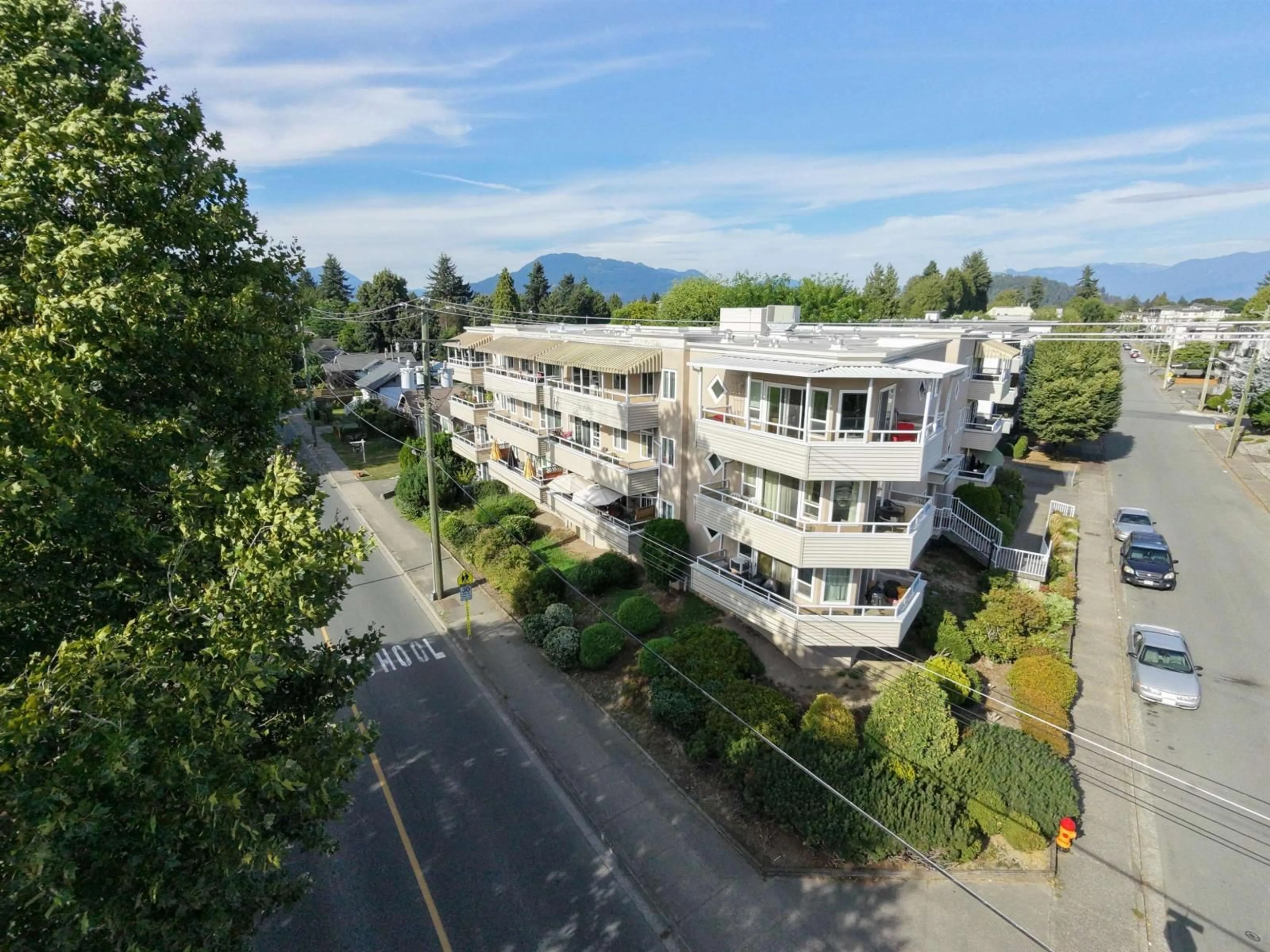 A pic from outside/outdoor area/front of a property/back of a property/a pic from drone, mountain view for 302 - 46005 BOLE AVENUE, Chilliwack British Columbia V2P7W7