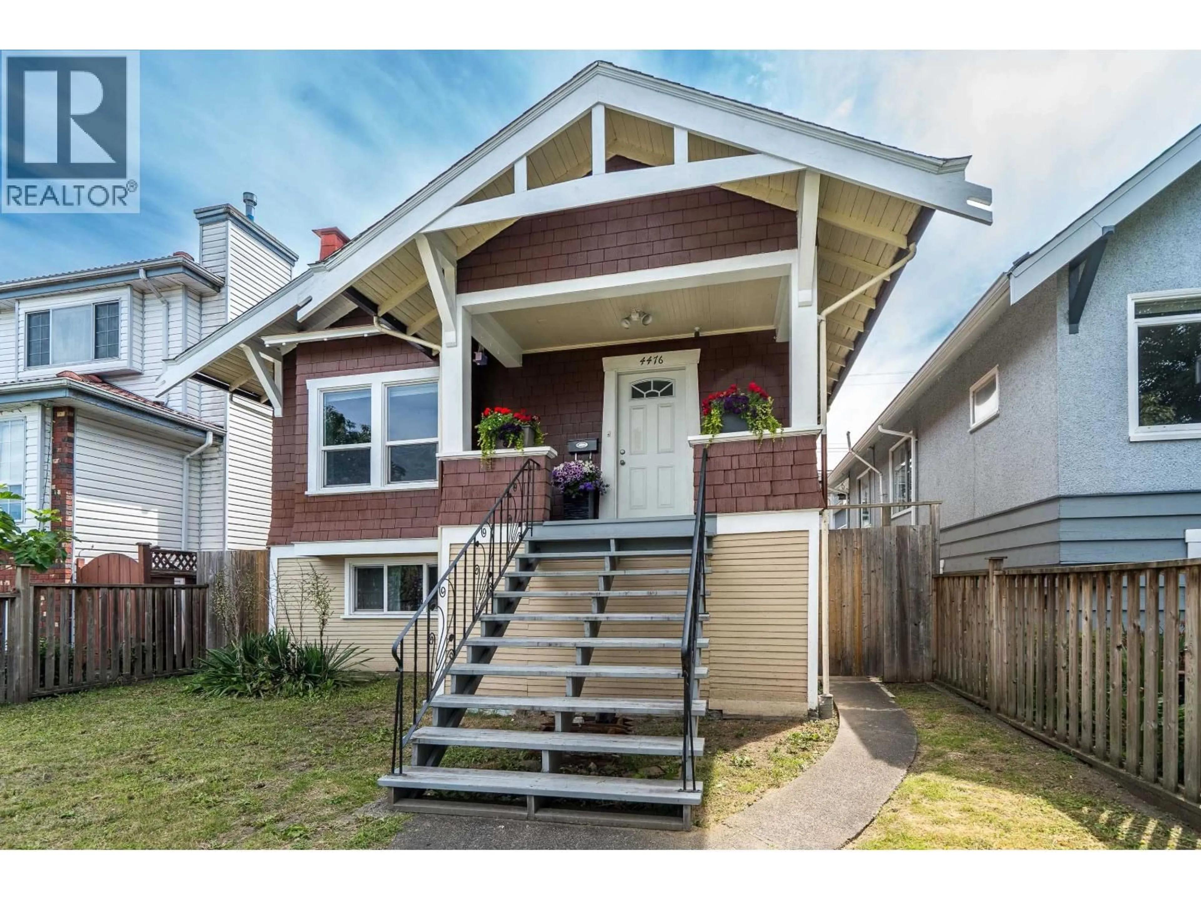 Home with vinyl exterior material, street for 4476 BEATRICE STREET, Vancouver British Columbia V5N4J2