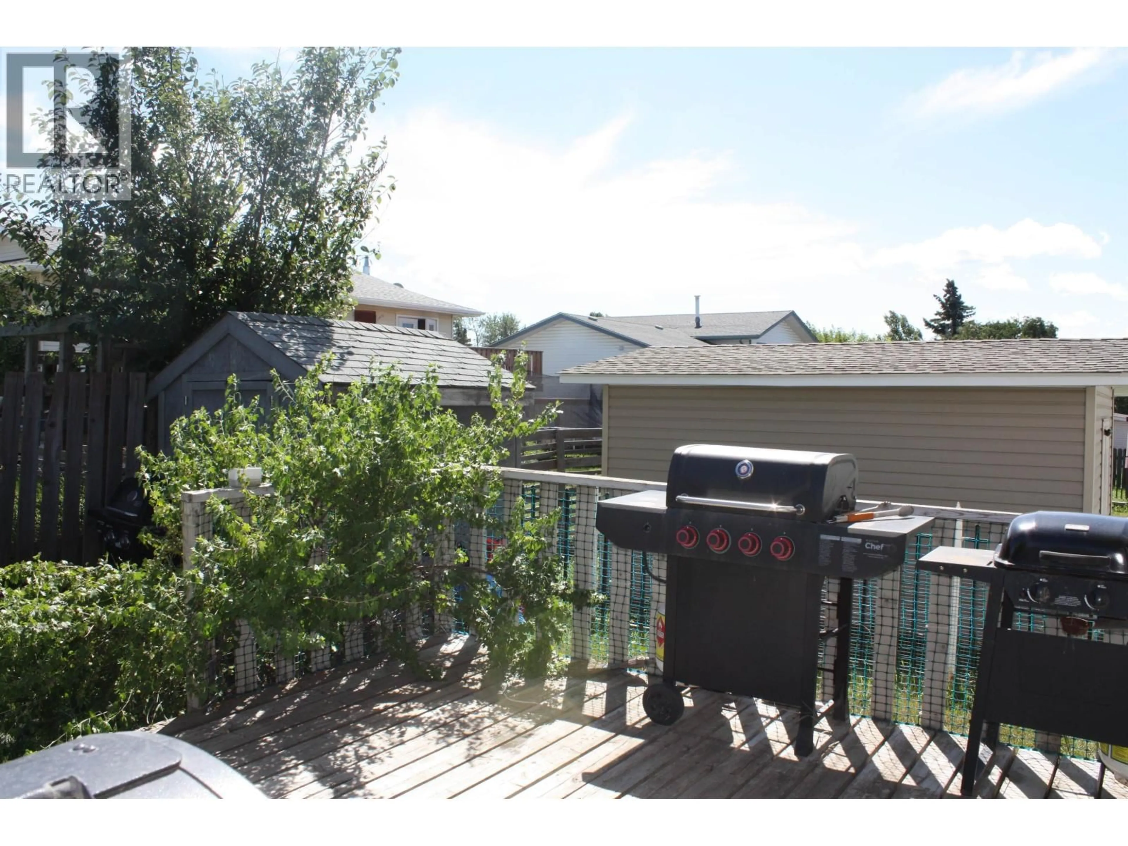 Patio, unknown for 9703 93 STREET, Fort St. John British Columbia V1J5R9