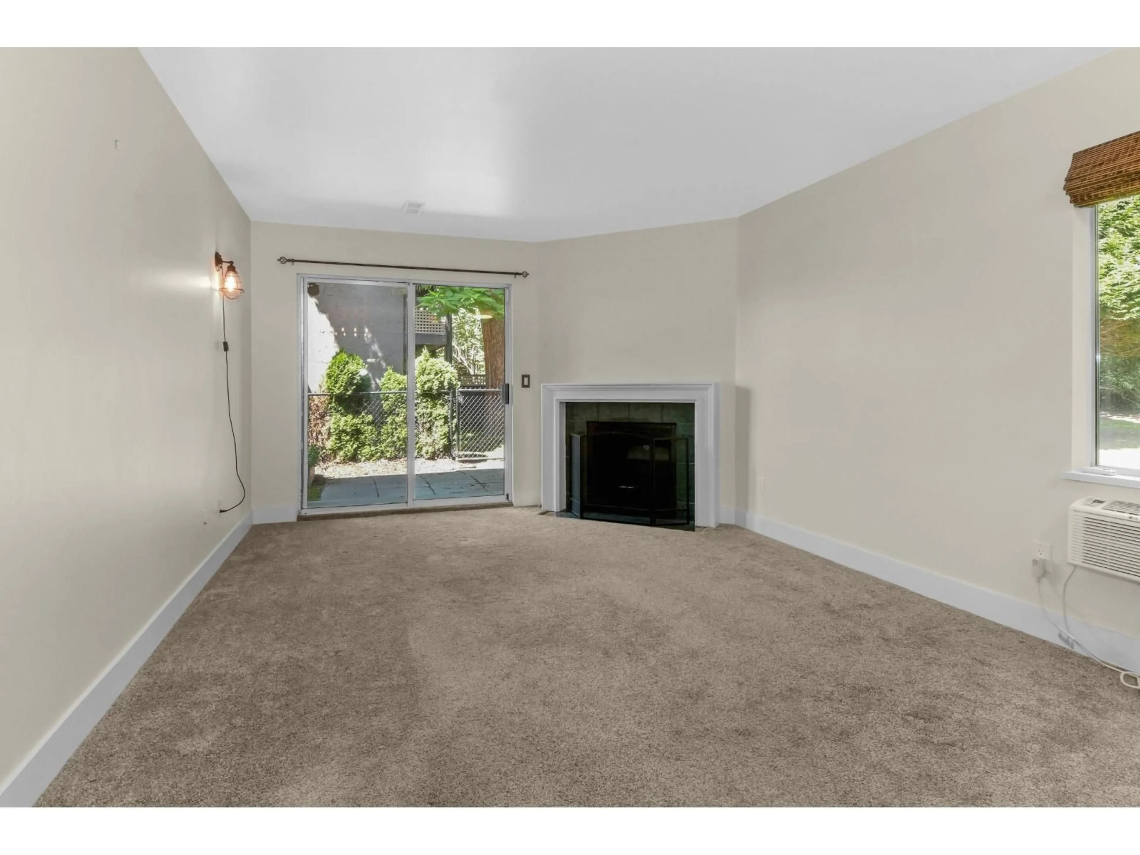 A pic of a room for 114 - 34909 OLD YALE ROAD, Abbotsford British Columbia V3G2E7