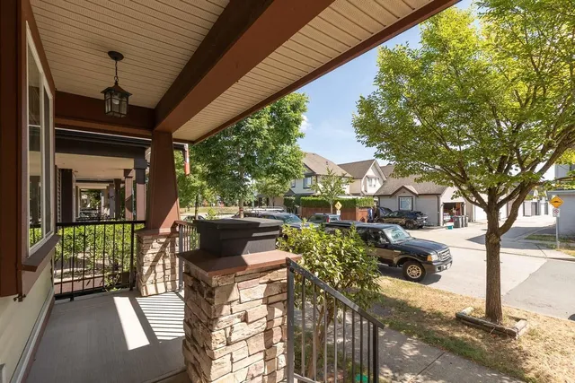 7273 192A STREET, Surrey 3