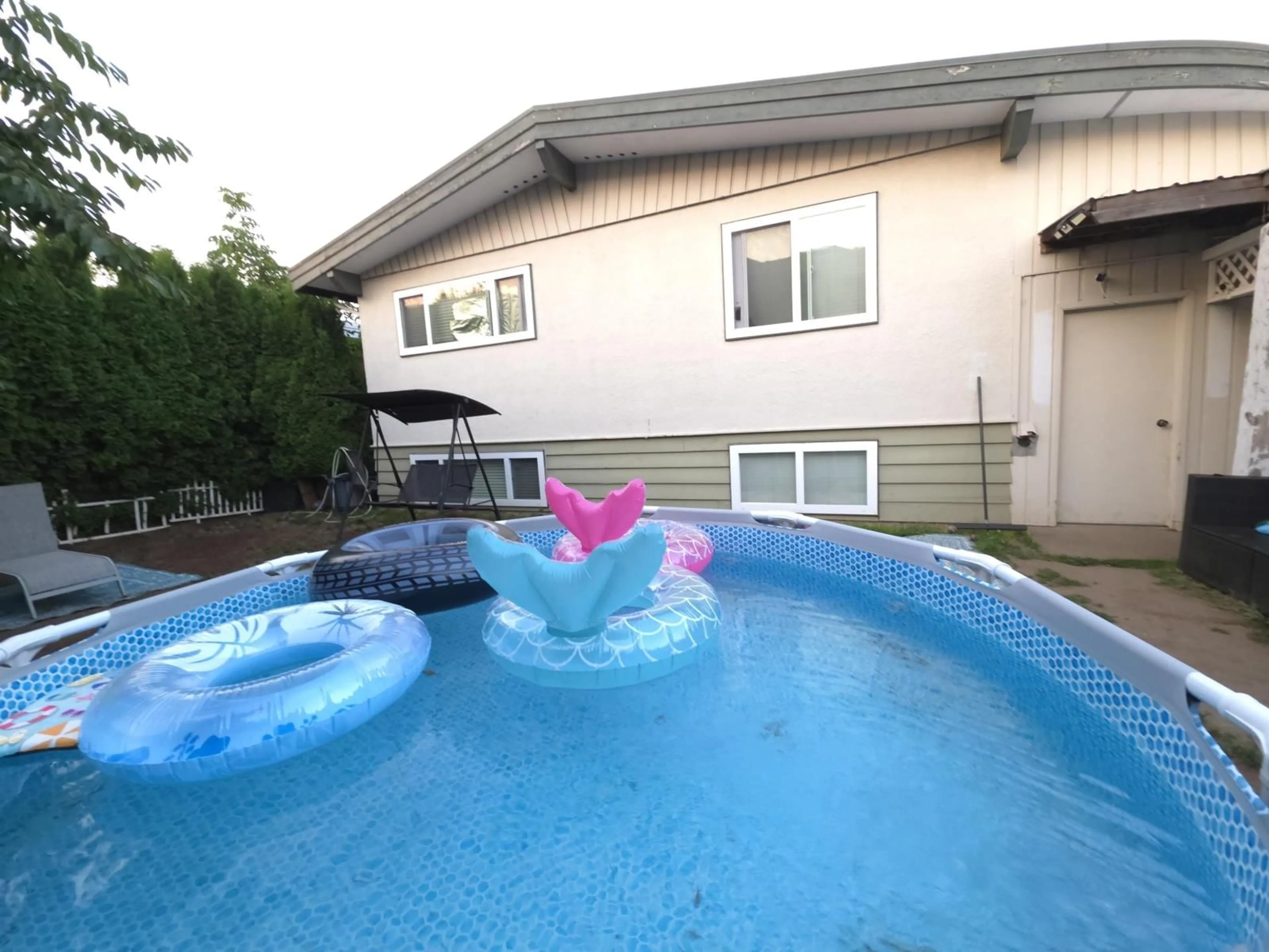 Pool for 2627 COUNTESS STREET, Abbotsford British Columbia V2T2V8