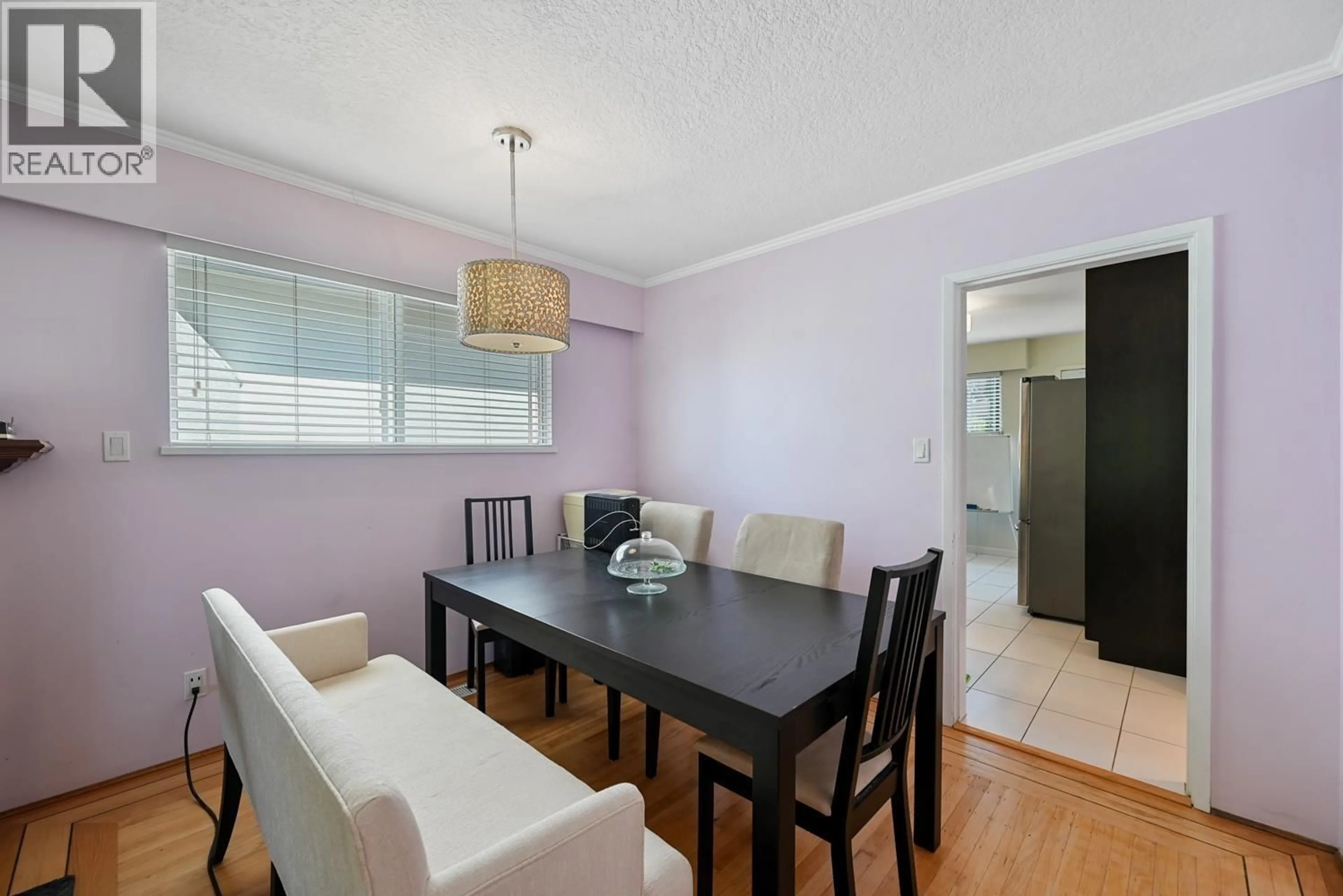 Dining room, wood/laminate floor for 2763 ROSEMONT DRIVE, Vancouver British Columbia V5S2C6