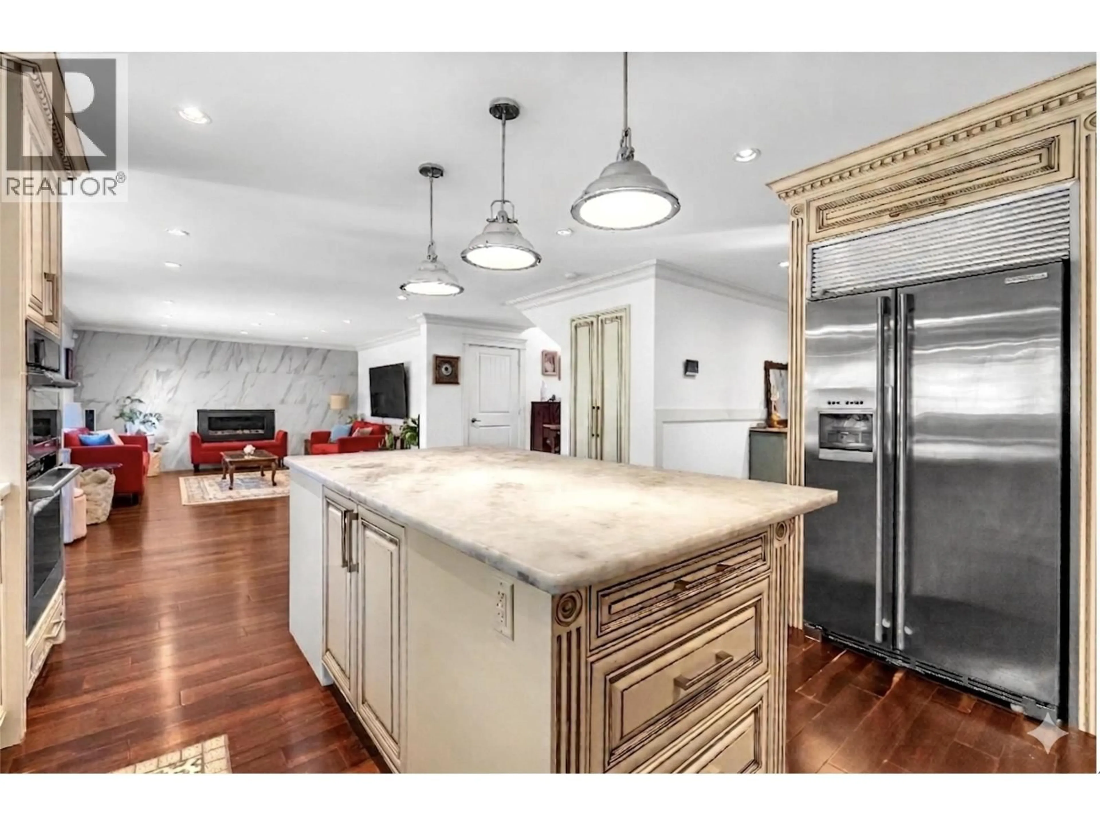 Open concept kitchen, unknown for 3263 NORWOOD AVENUE, North Vancouver British Columbia V7N3P2