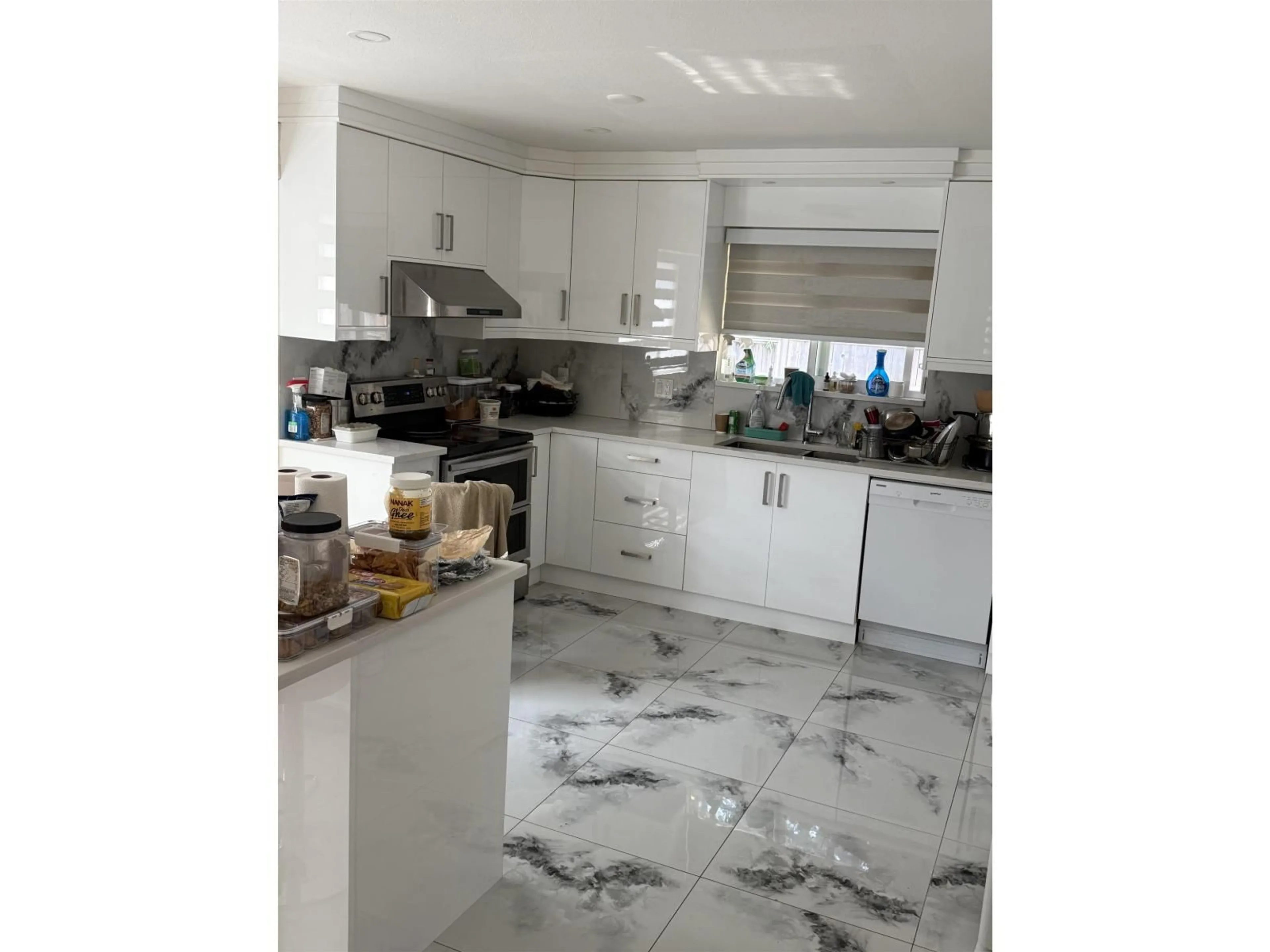 Unknown for 6725 129 STREET, Surrey British Columbia V3W8H8
