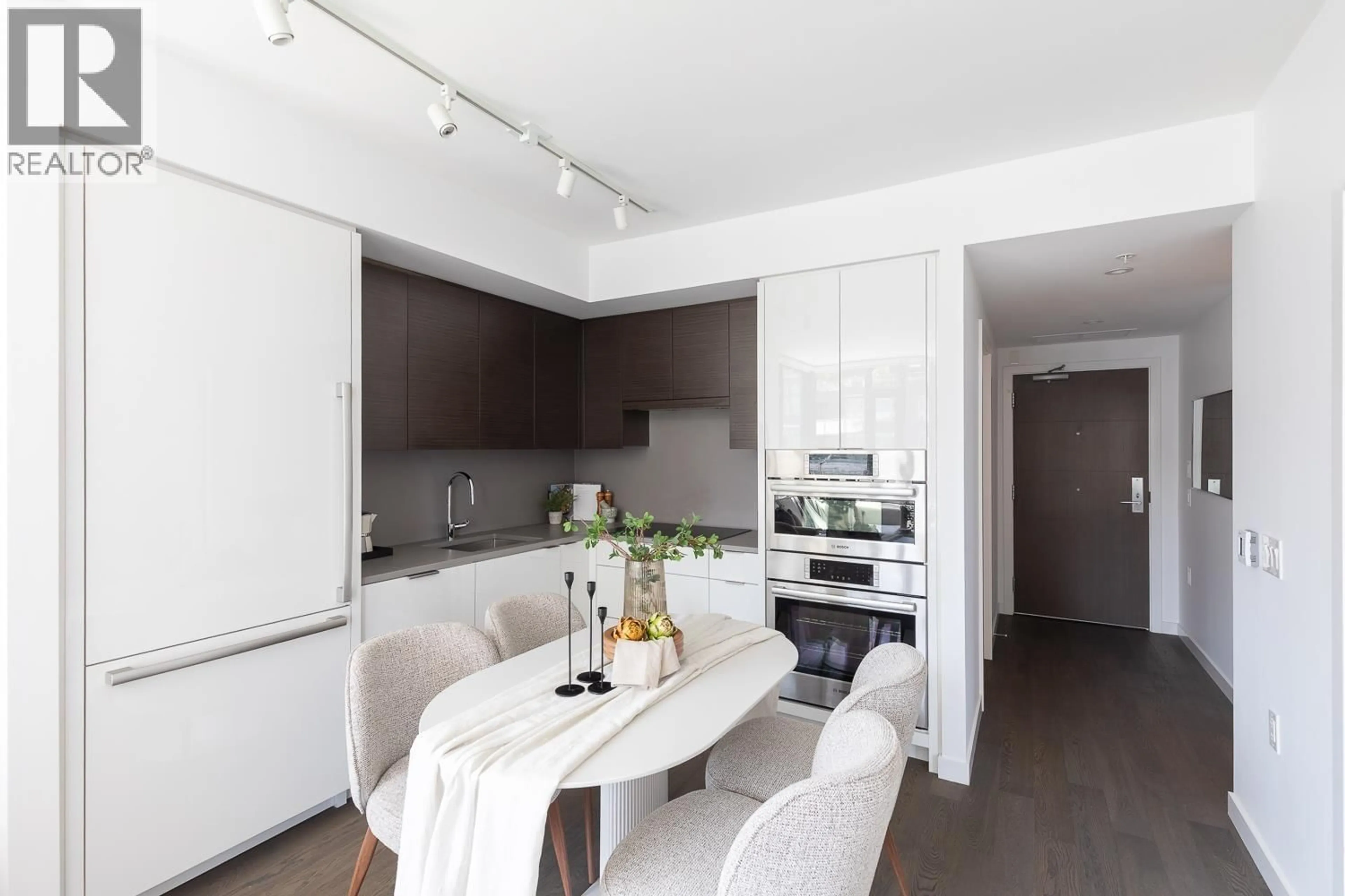 Open concept kitchen, unknown for 607 - 1678 PULLMAN PORTER STREET, Vancouver British Columbia V6A0H4