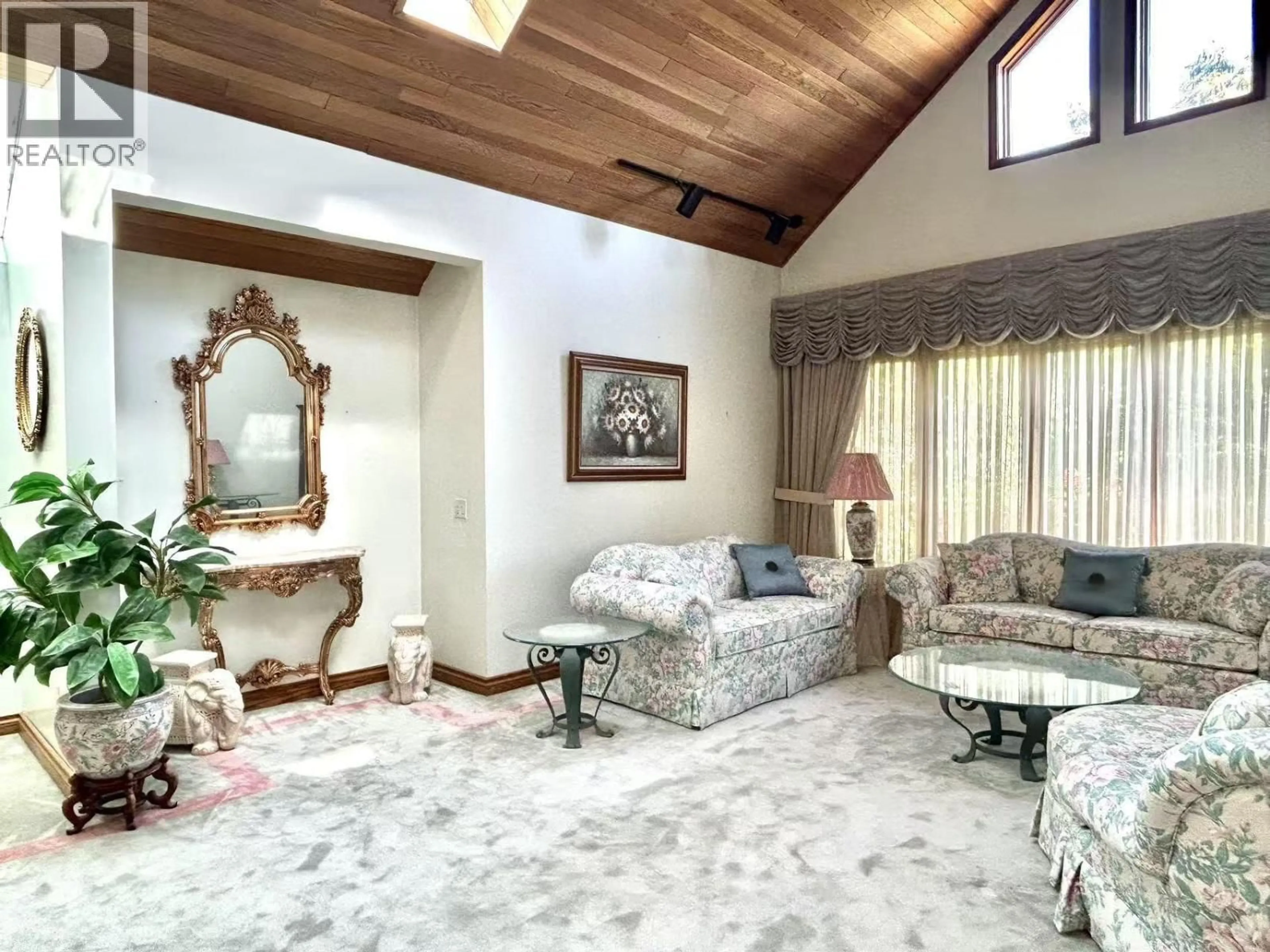 Living room with furniture, unknown for 8351 SUNNYWOOD DRIVE, Richmond British Columbia V6Y3G4