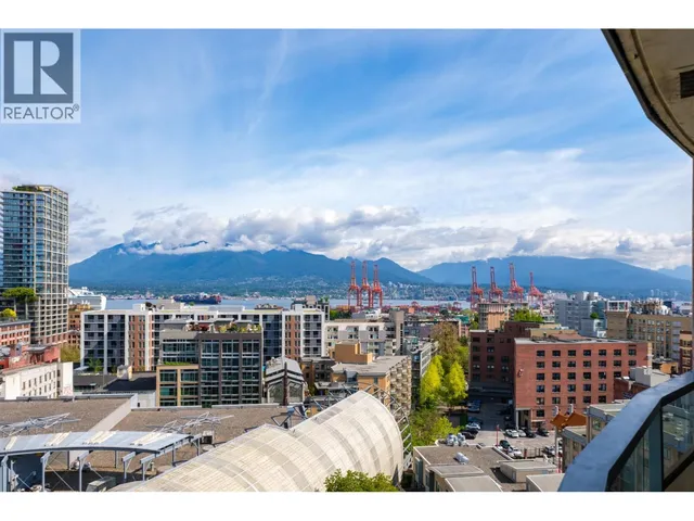 1703 - 63 KEEFER PLACE, Vancouver 2