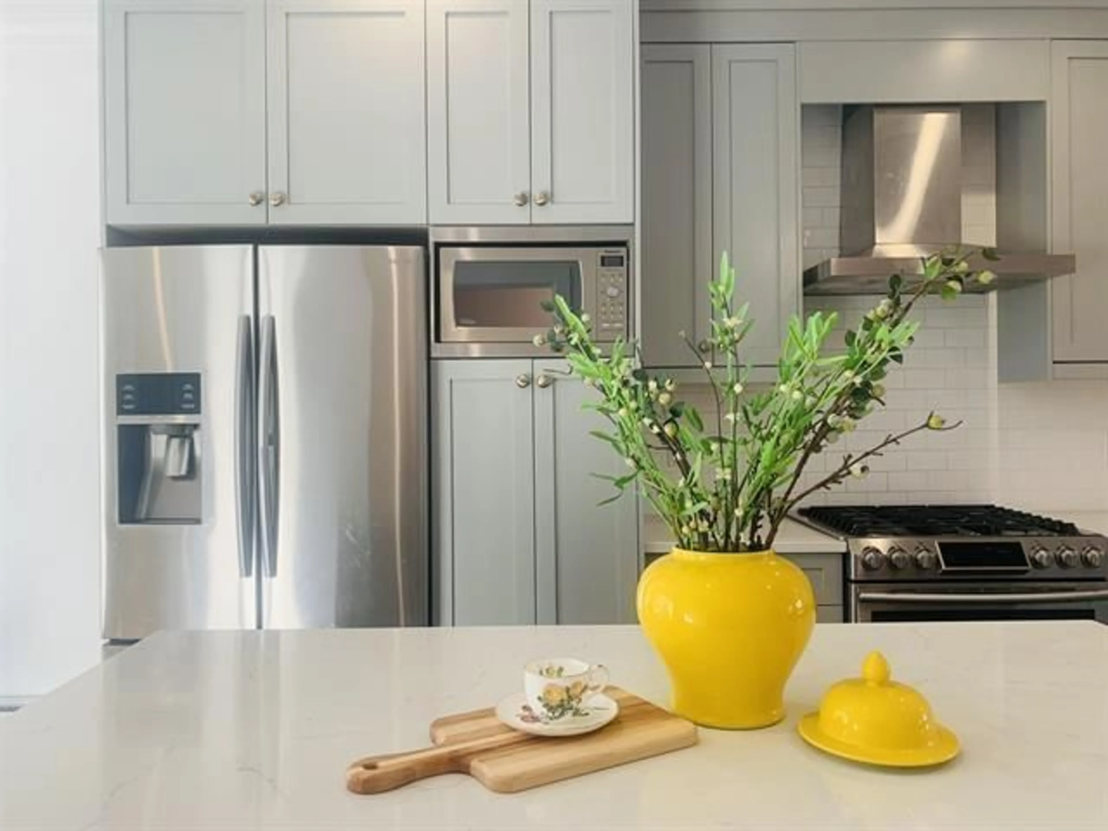 Contemporary kitchen, unknown for 2 - 16361 23A AVENUE, Surrey British Columbia V3Z0V9