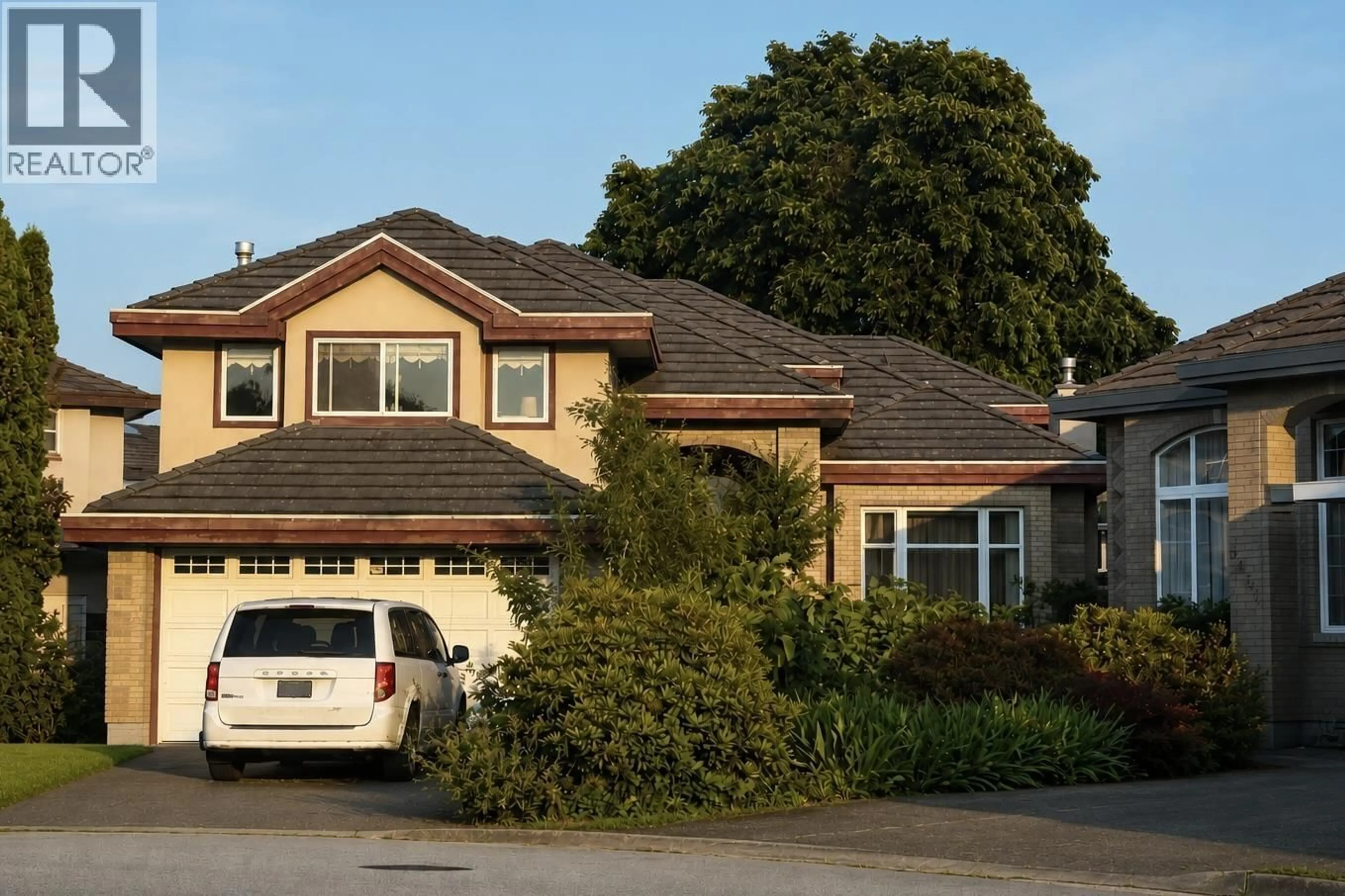 Home with brick exterior material, street for 6680 MAGNOLIA DRIVE, Richmond British Columbia V7E6M7
