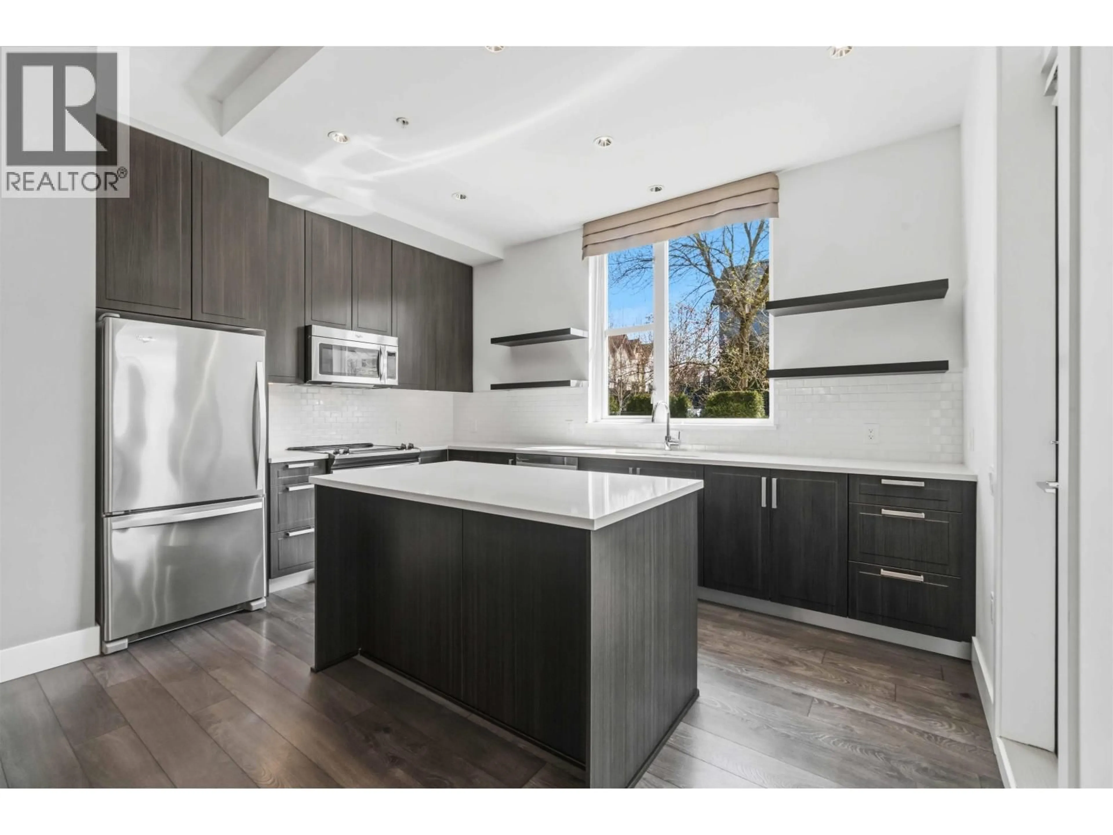Open concept kitchen, unknown for 109 - 550 SEABORNE PLACE, Port Coquitlam British Columbia V3B0L3