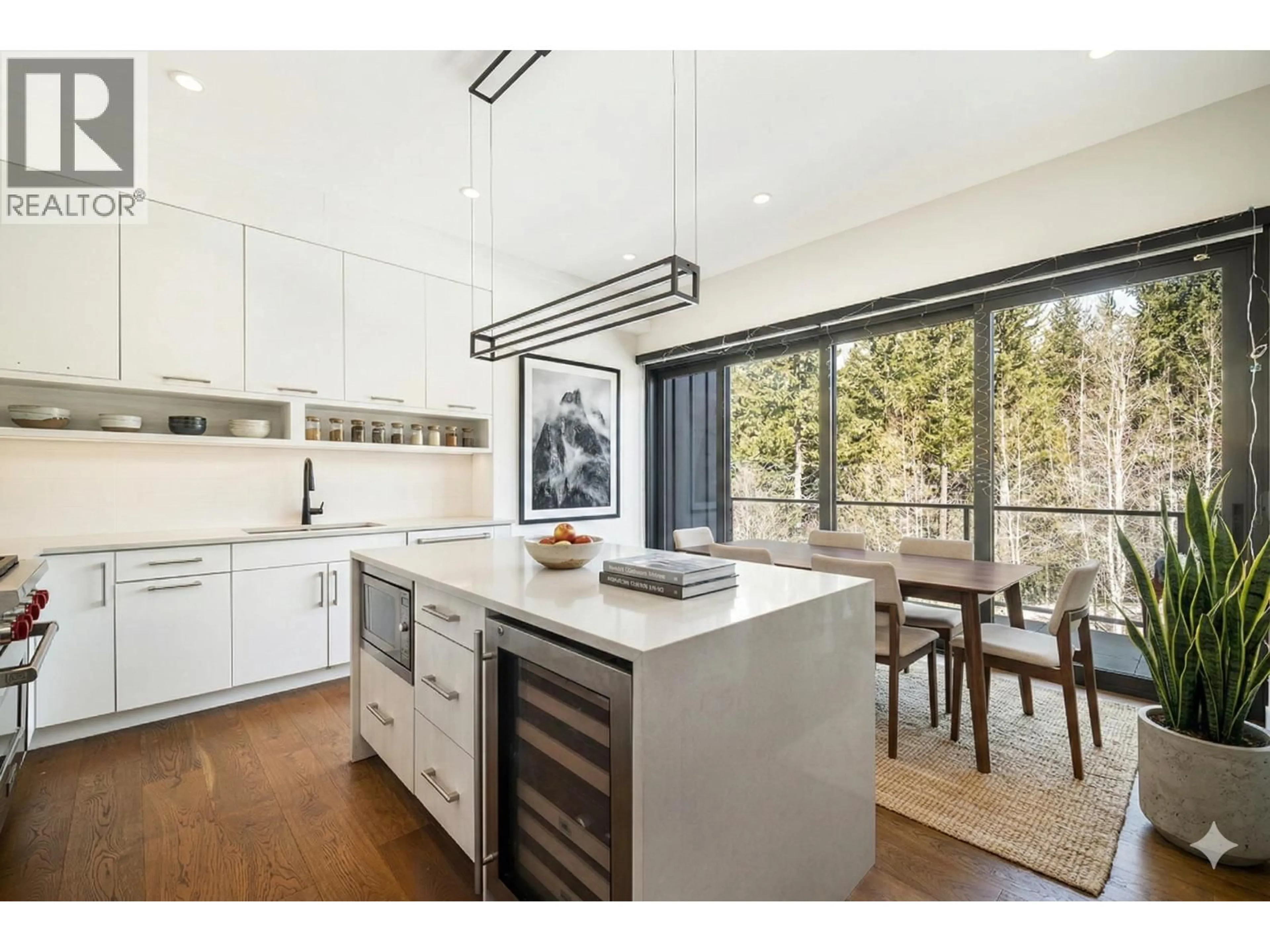 Open concept kitchen, unknown for 21 - 1350 CLOUDBURST DRIVE, Whistler British Columbia V8E1N6