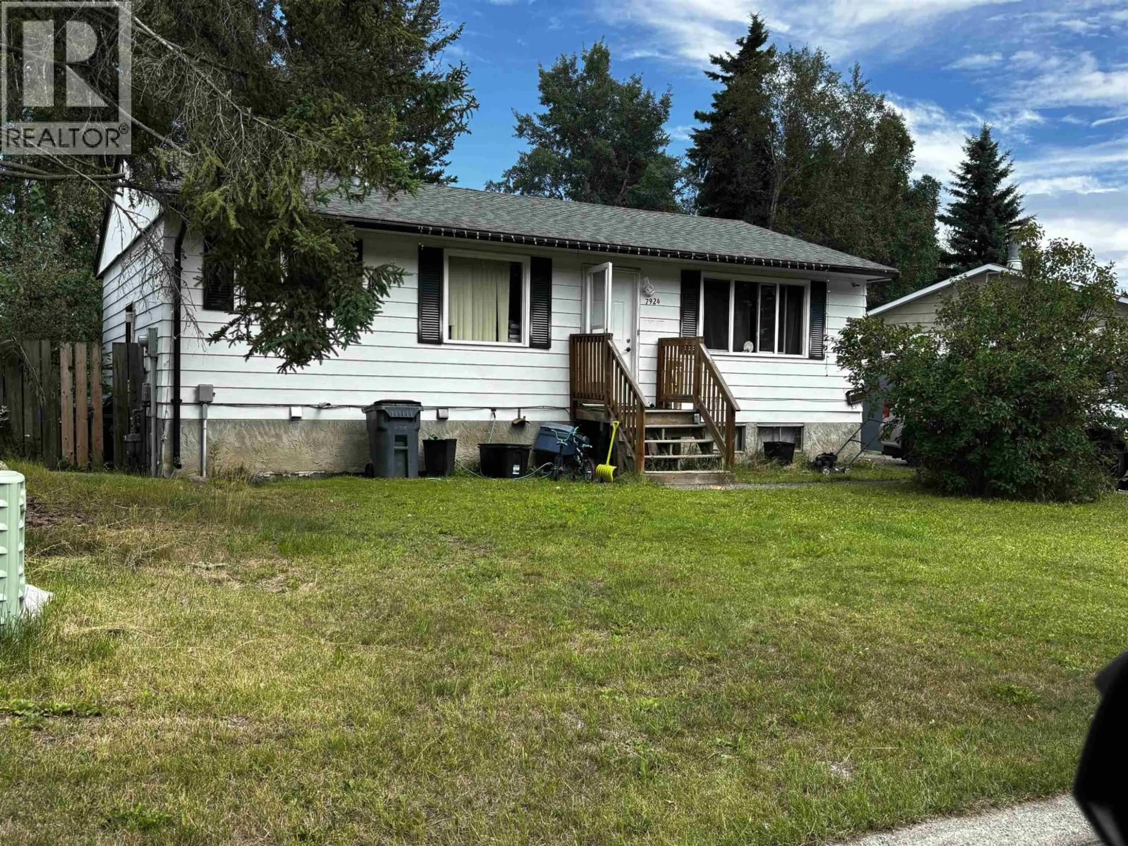 Home with vinyl exterior material, street for 7924 LOYOLA CRESCENT, Prince George British Columbia V2N3V4
