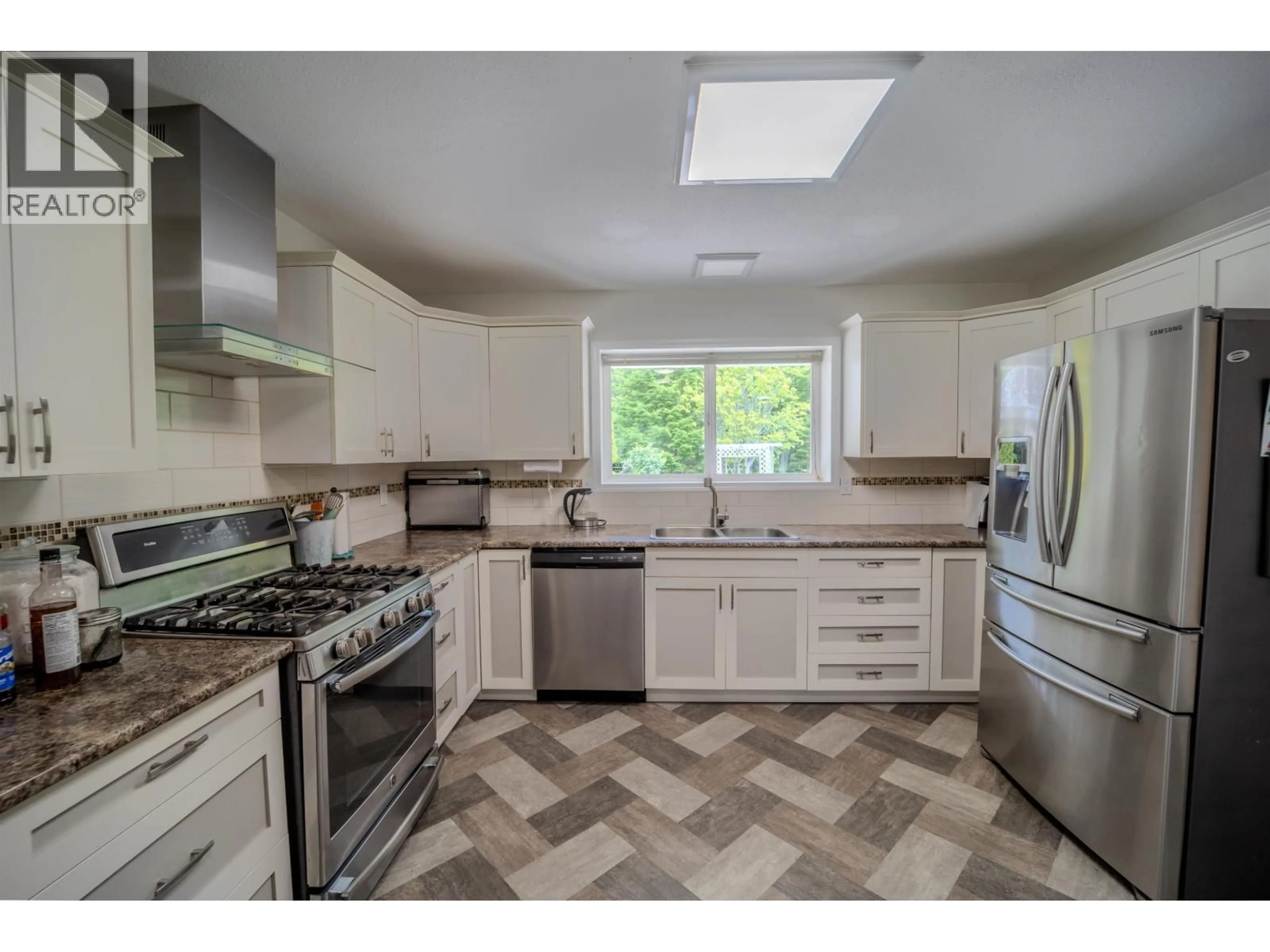 Unknown for 2908 MARION AVENUE, Terrace British Columbia V8G0G5