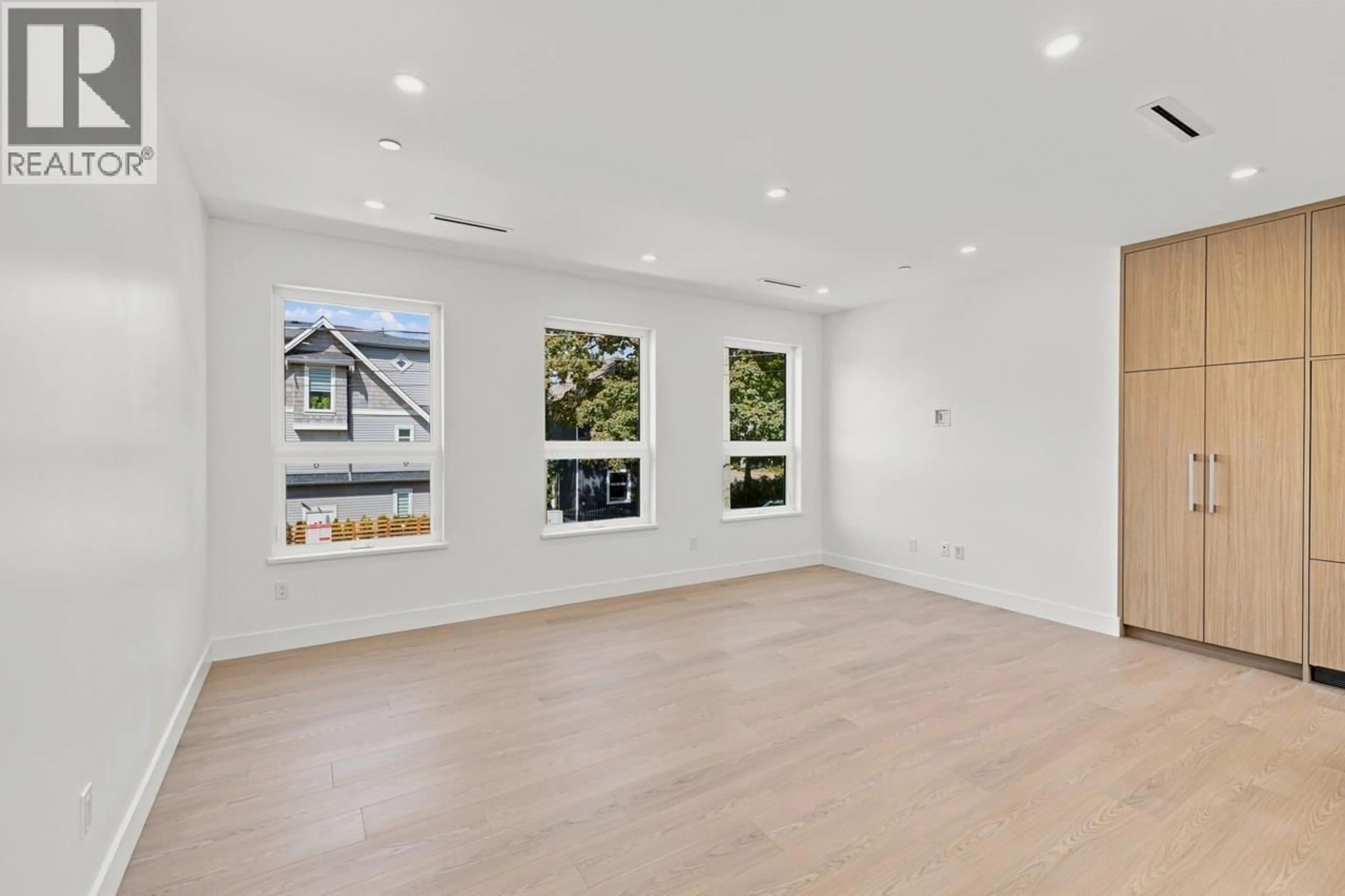 A pic of a room for 4788 48B STREET, Delta British Columbia V4K2S4