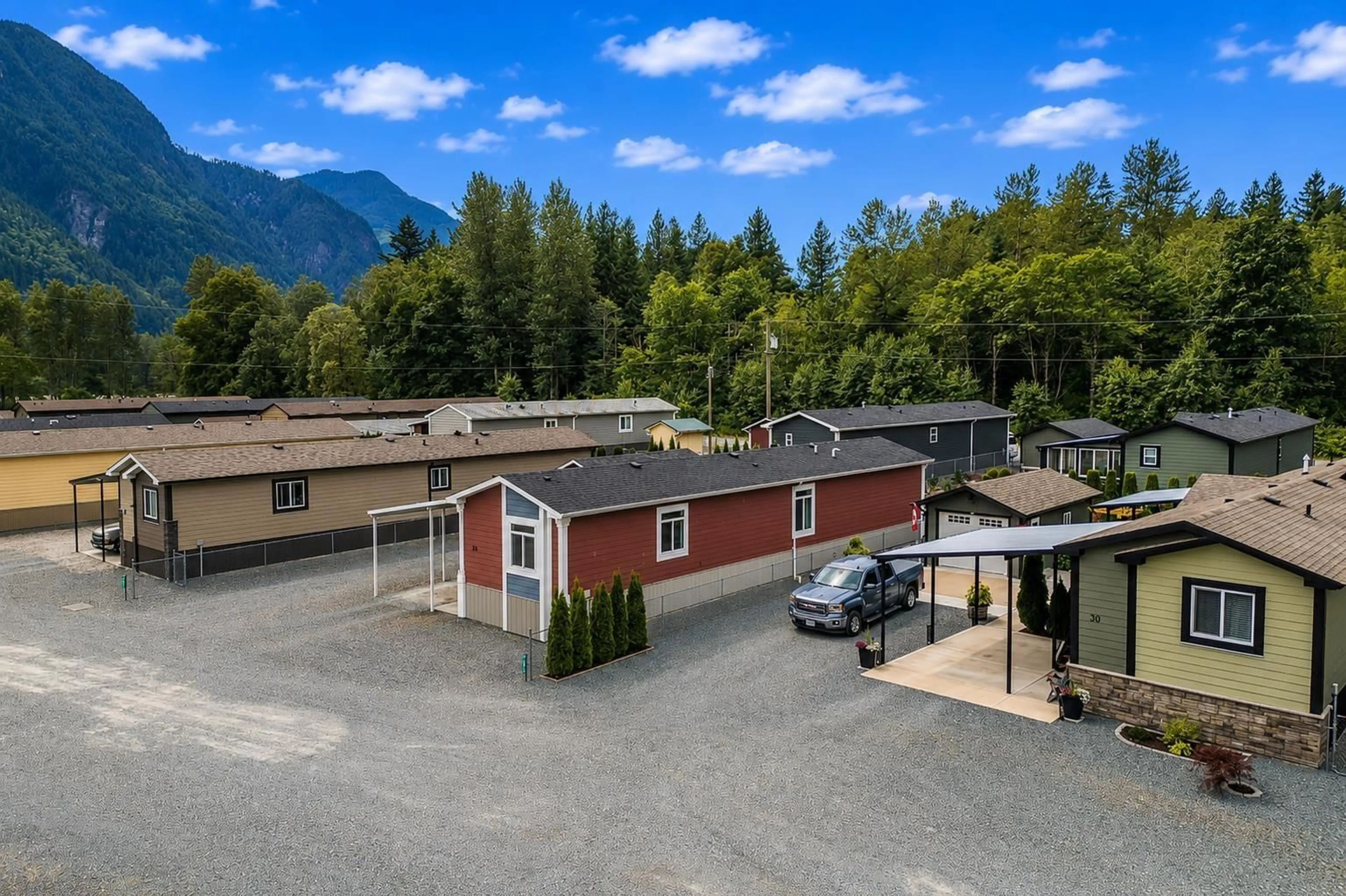 A pic from outside/outdoor area/front of a property/back of a property/a pic from drone, mountain view for 29 - 59060 LOUGHEED HIGHWAY, Agassiz British Columbia V0X1L3