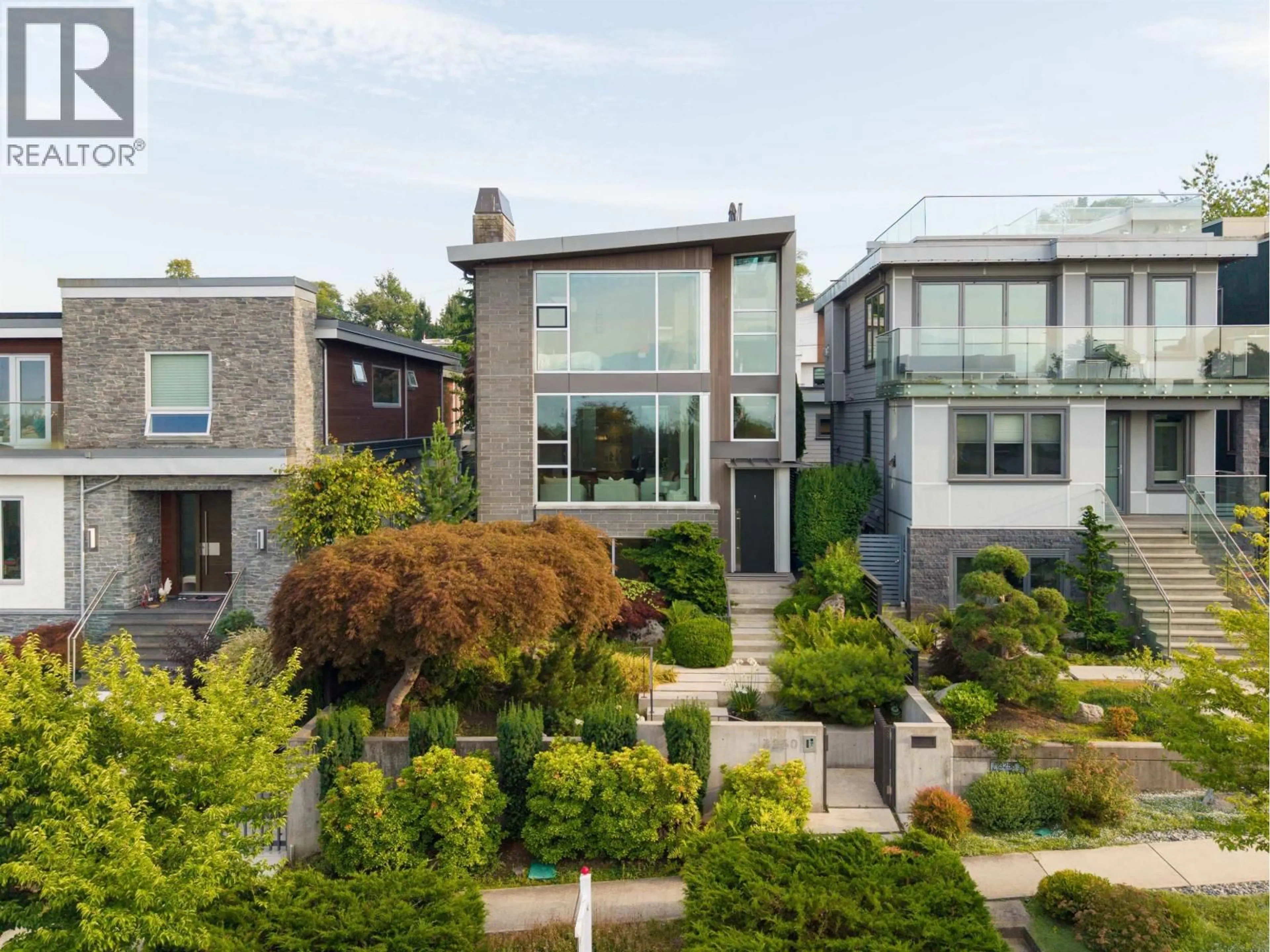 Home with brick exterior material, street for 3250 20TH AVENUE, Vancouver British Columbia V6L1H9