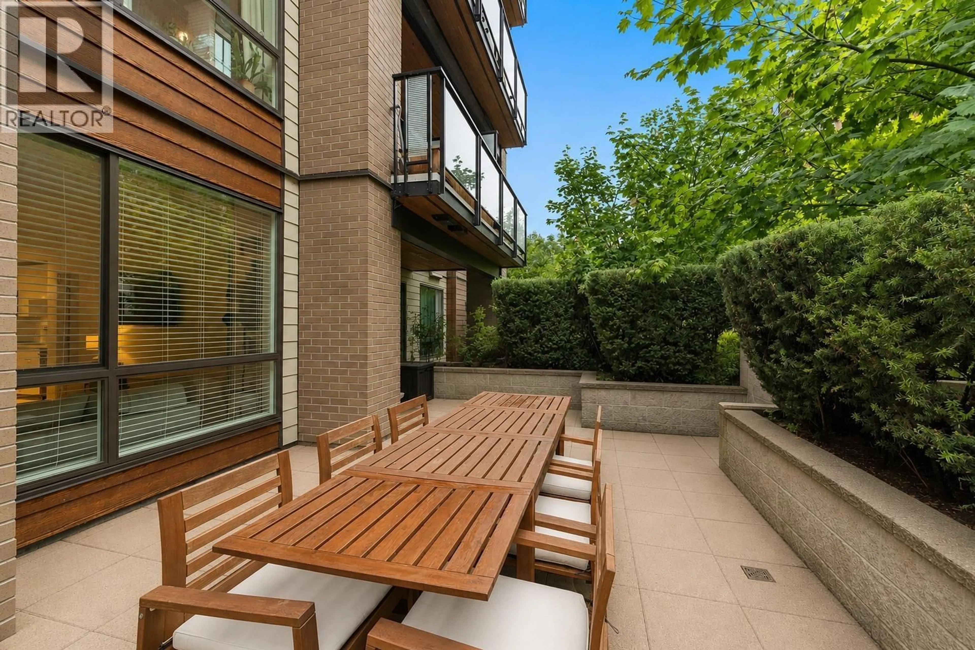 Patio, street for 103 - 719 3RD STREET, North Vancouver British Columbia V7M0E7