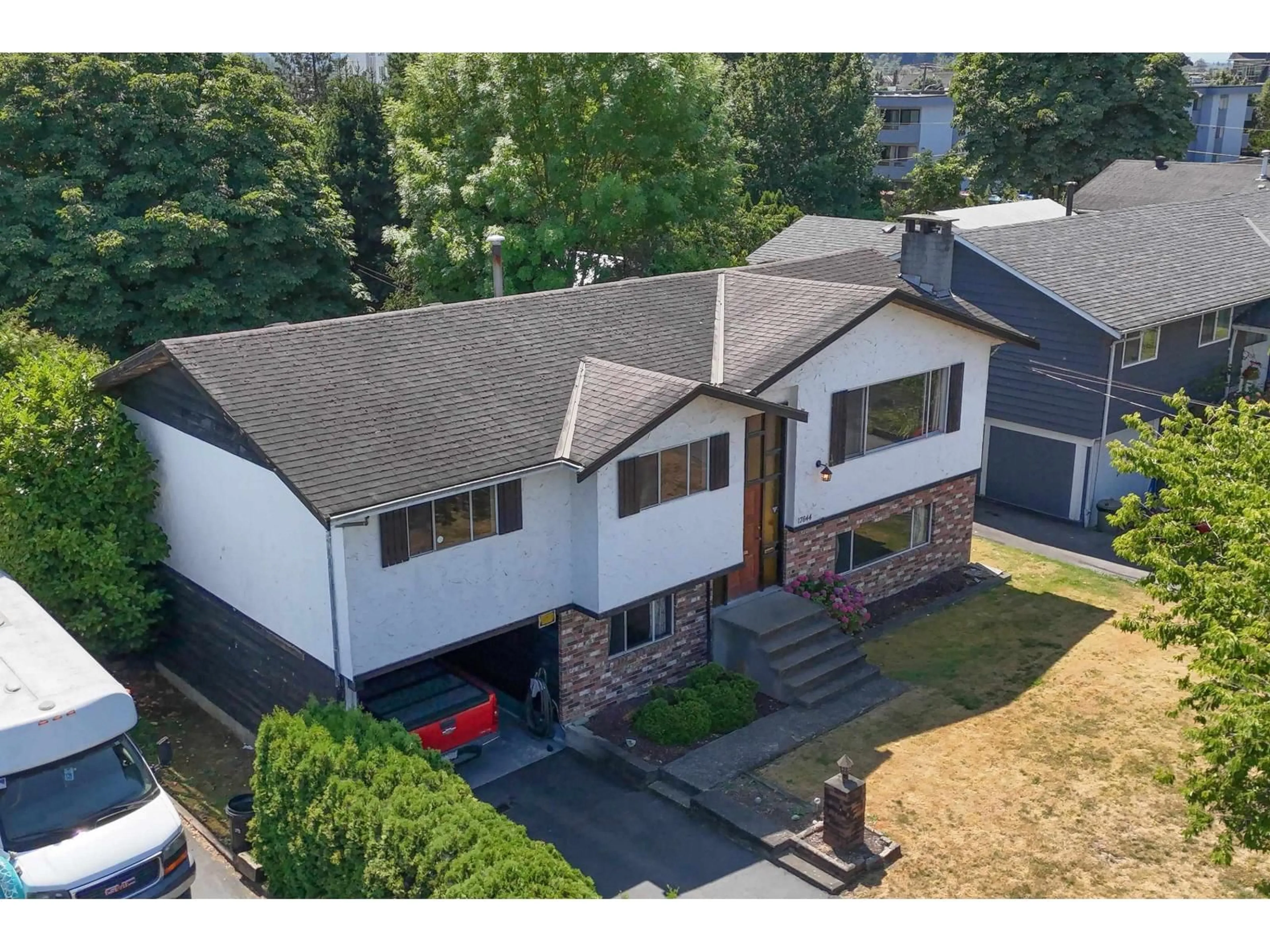 A pic from outside/outdoor area/front of a property/back of a property/a pic from drone, street for 17844 57A AVENUE, Surrey British Columbia V3S1J4