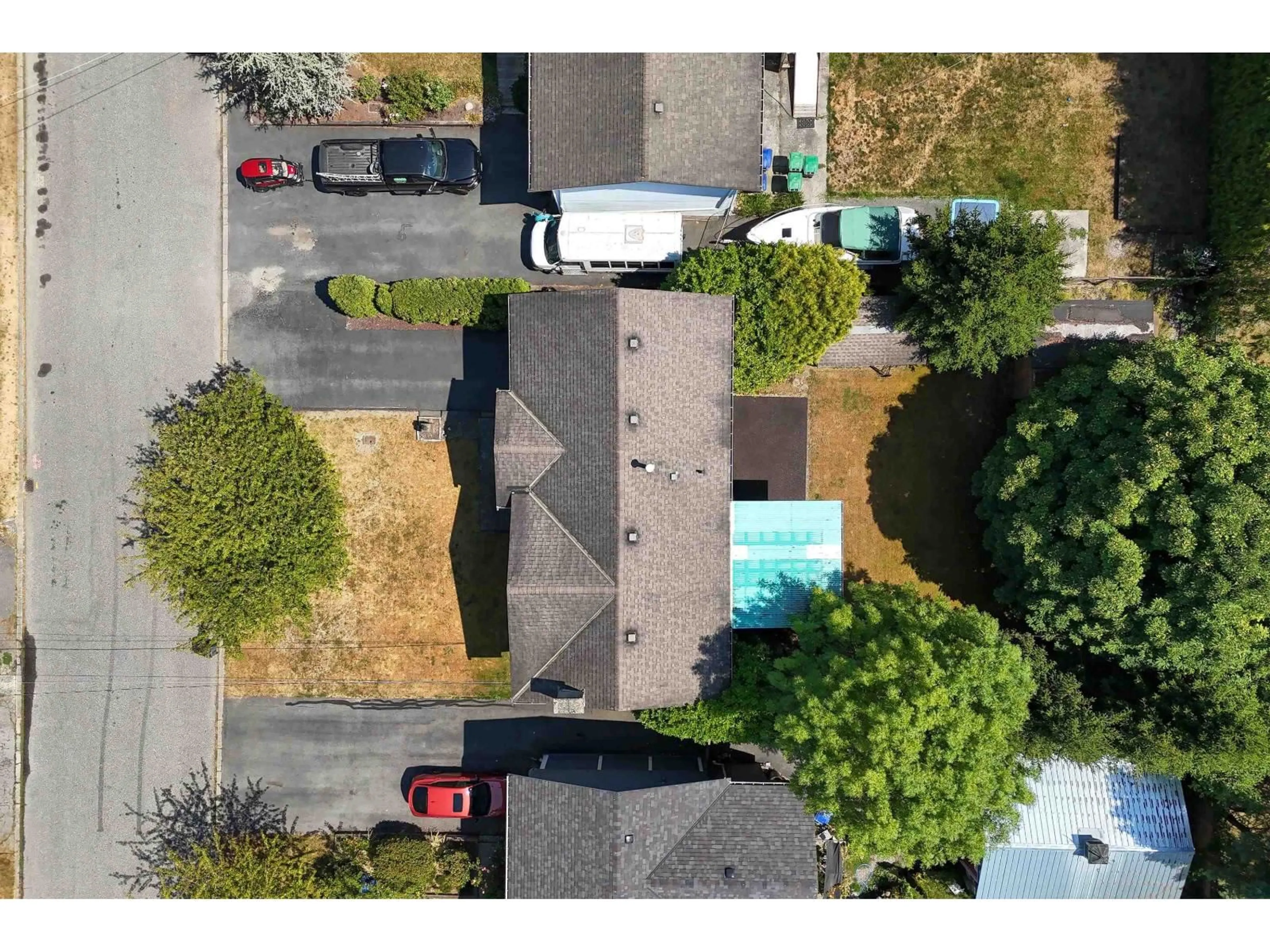 A pic from outside/outdoor area/front of a property/back of a property/a pic from drone, street for 17844 57A AVENUE, Surrey British Columbia V3S1J4