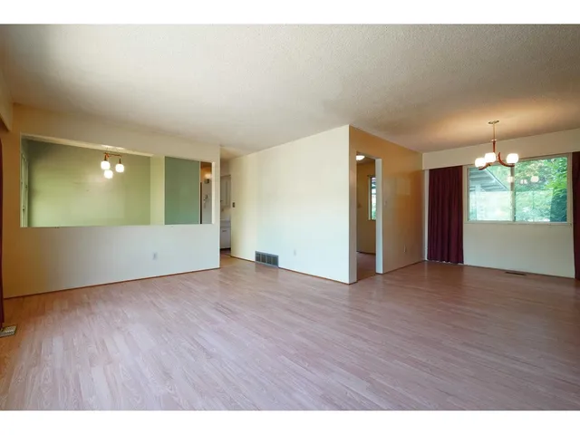 17844 57A AVENUE, Surrey 5