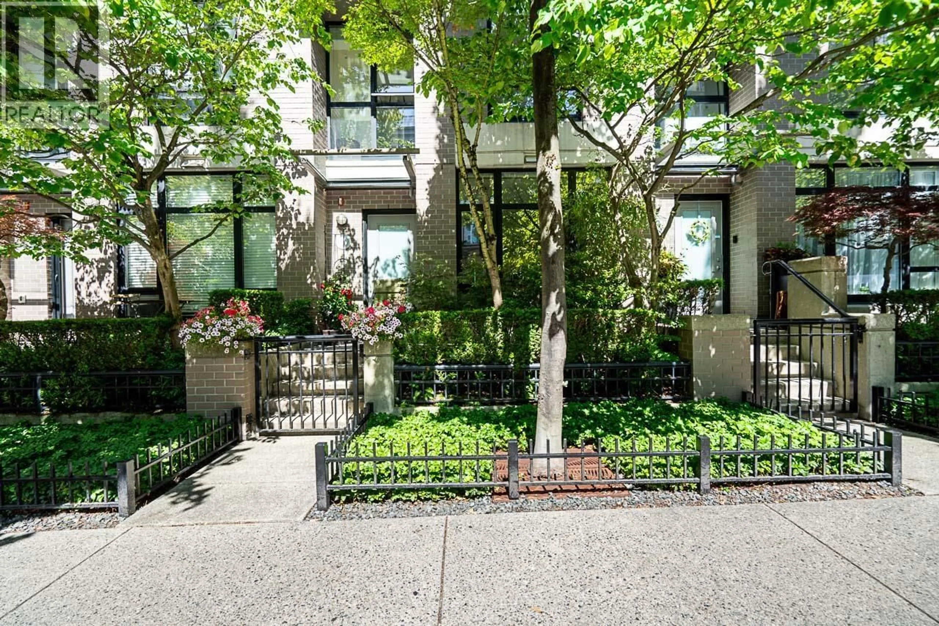Unknown for 1261 RICHARDS STREET, Vancouver British Columbia V6B3G3