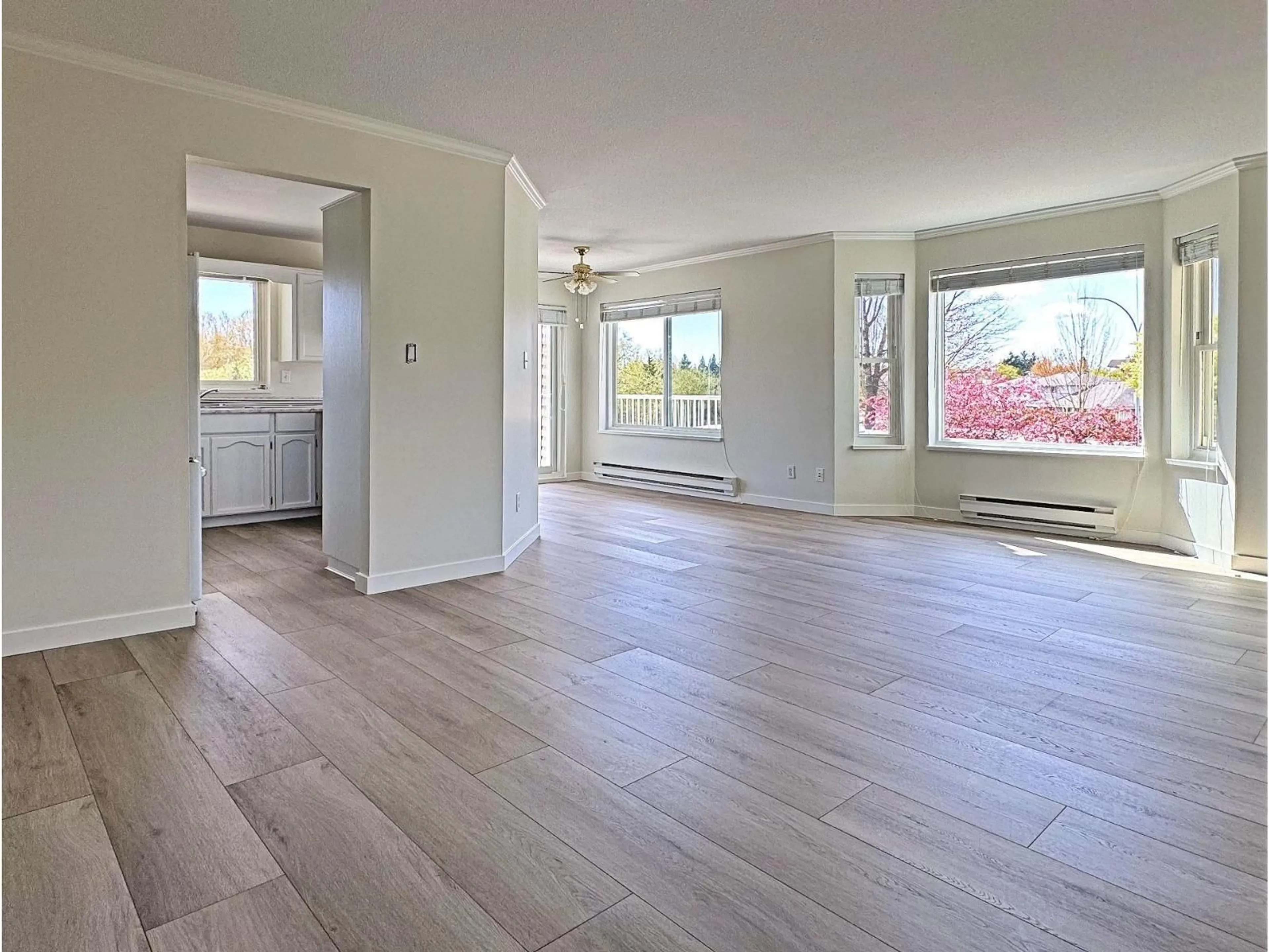 A pic of a room for 118 - 20600 53A AVENUE, Langley British Columbia V3A8C2