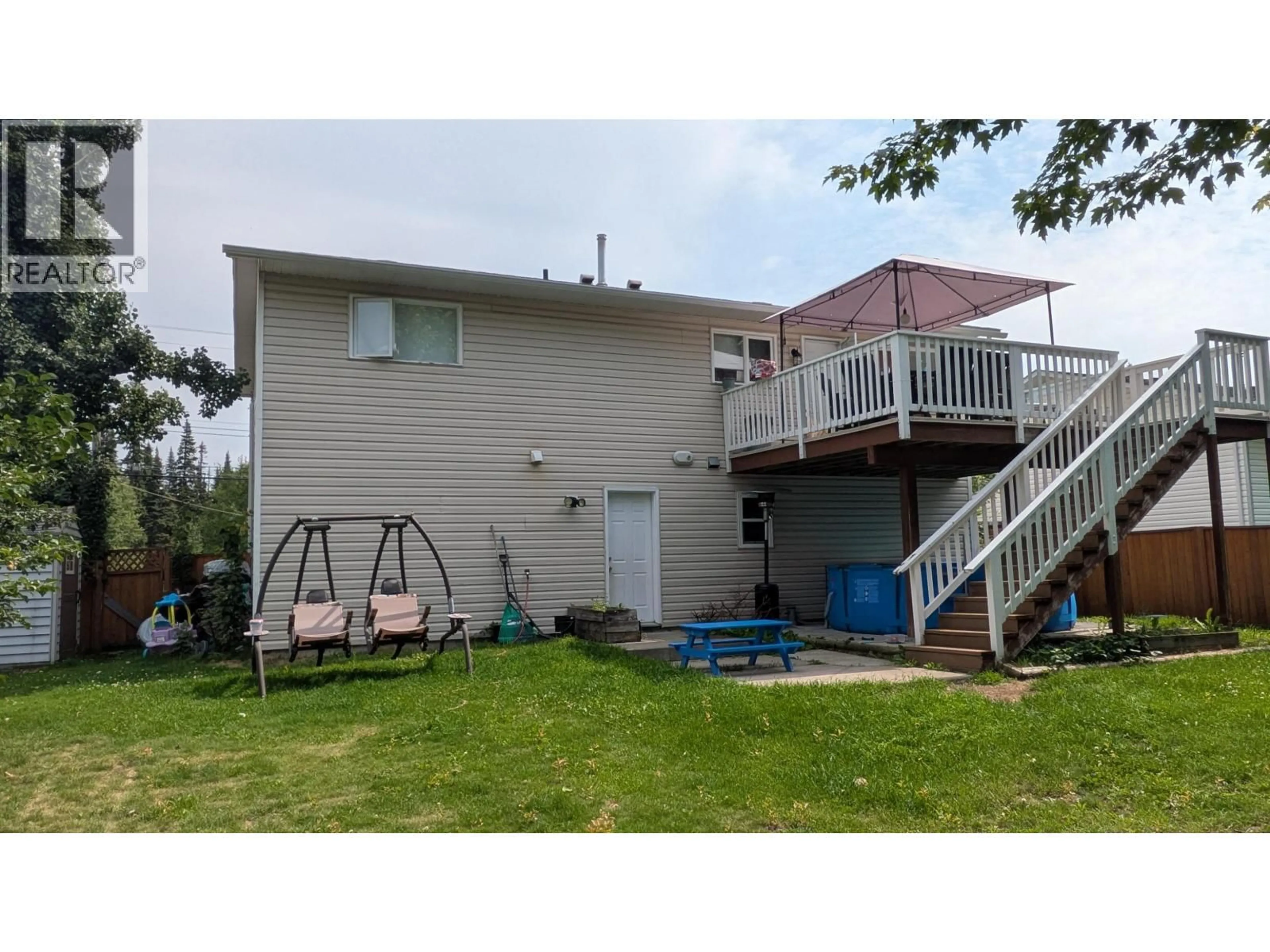 Home with vinyl exterior material, unknown for 6273 SOUTH KELLY ROAD, Prince George British Columbia V2K2G5