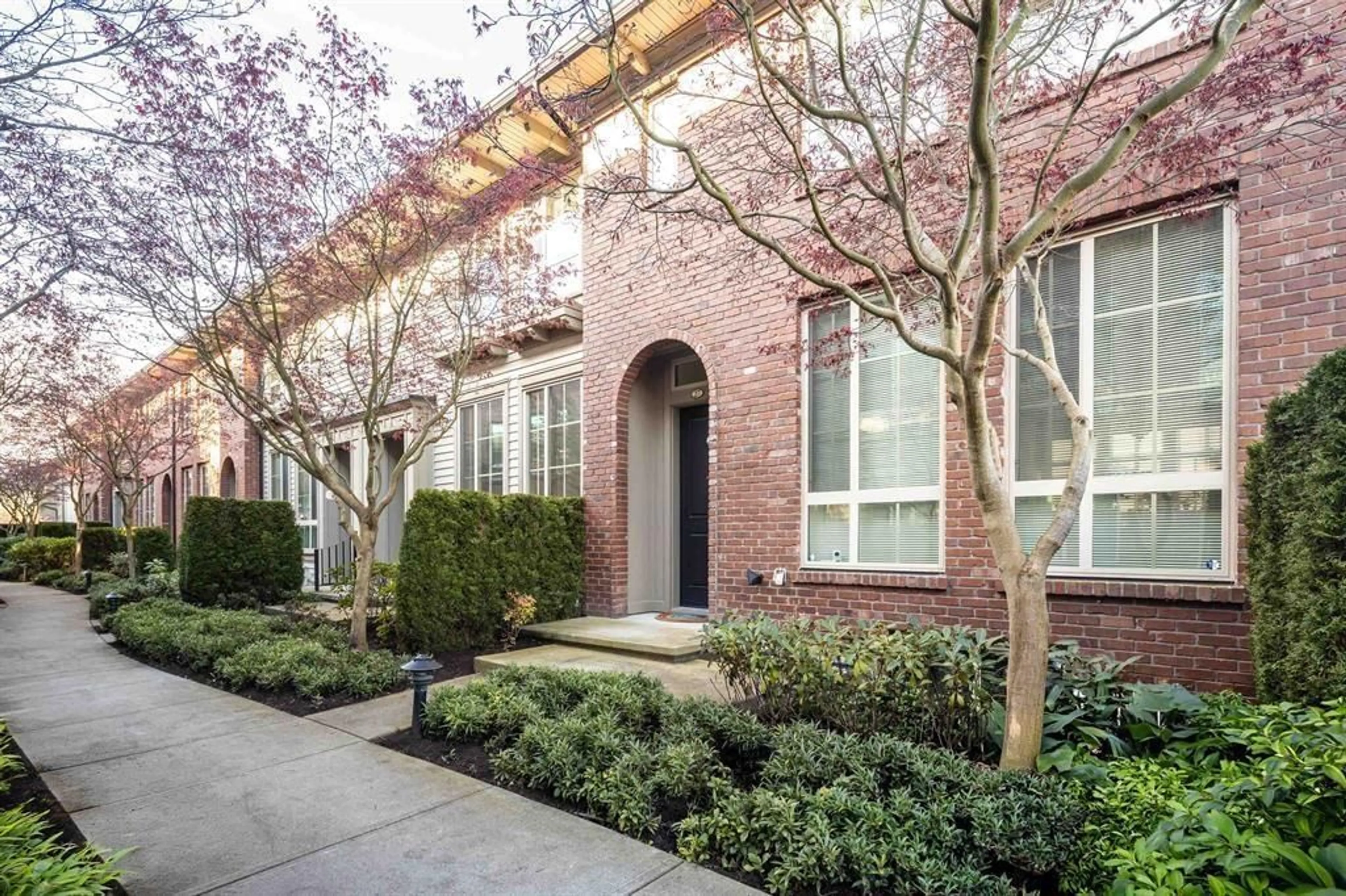Home with brick exterior material, street for 27 - 16260 23A AVENUE, Surrey British Columbia V3Z0P7