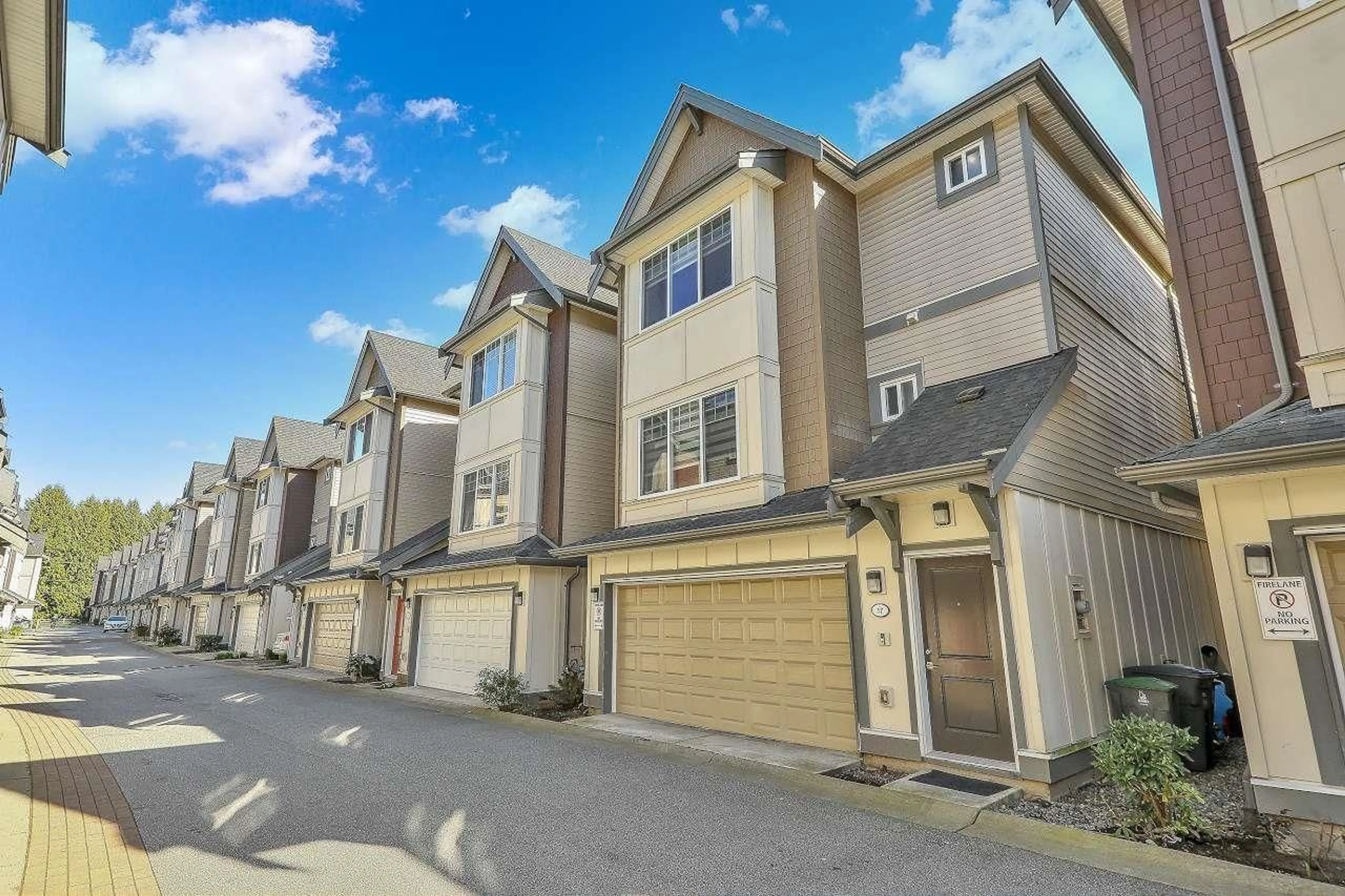A pic from outside/outdoor area/front of a property/back of a property/a pic from drone, street for 17 - 6971 122 STREET, Surrey British Columbia V3W1B6