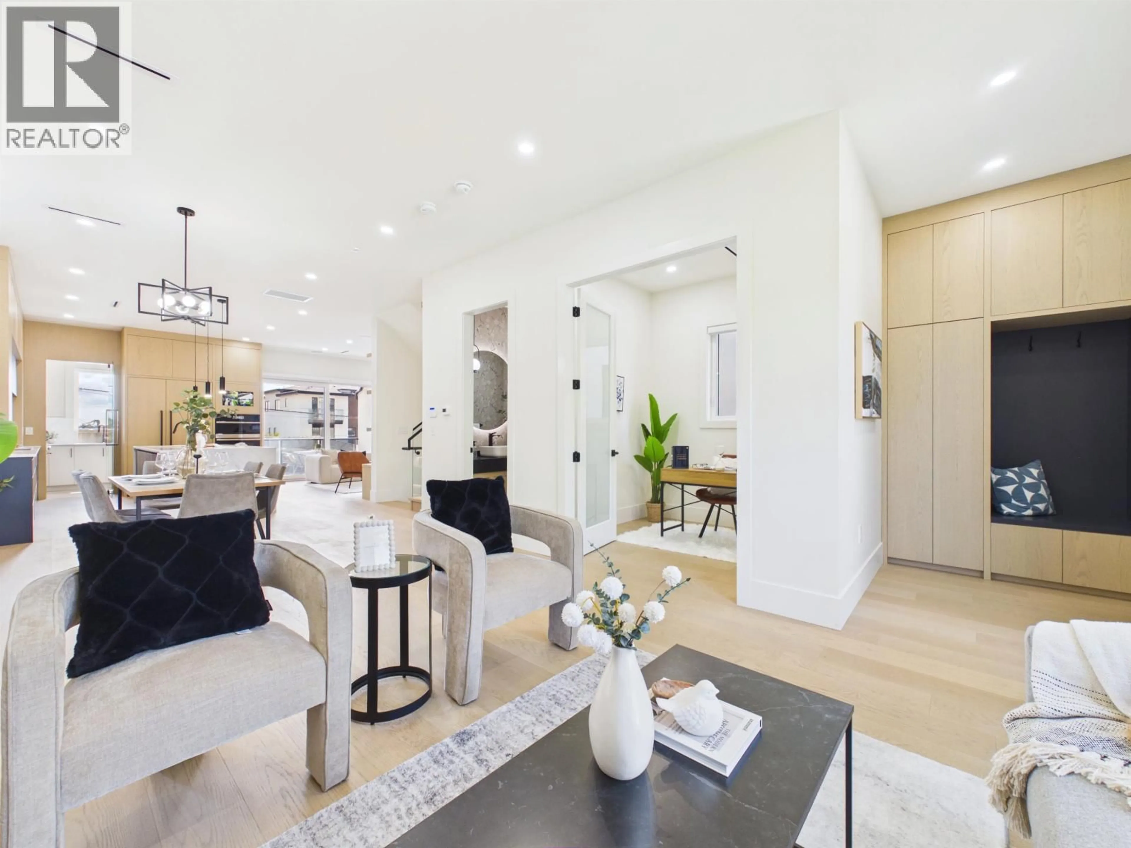 Open concept kitchen, unknown for 2 - 6512 GRANT STREET, Burnaby British Columbia V5B2K8