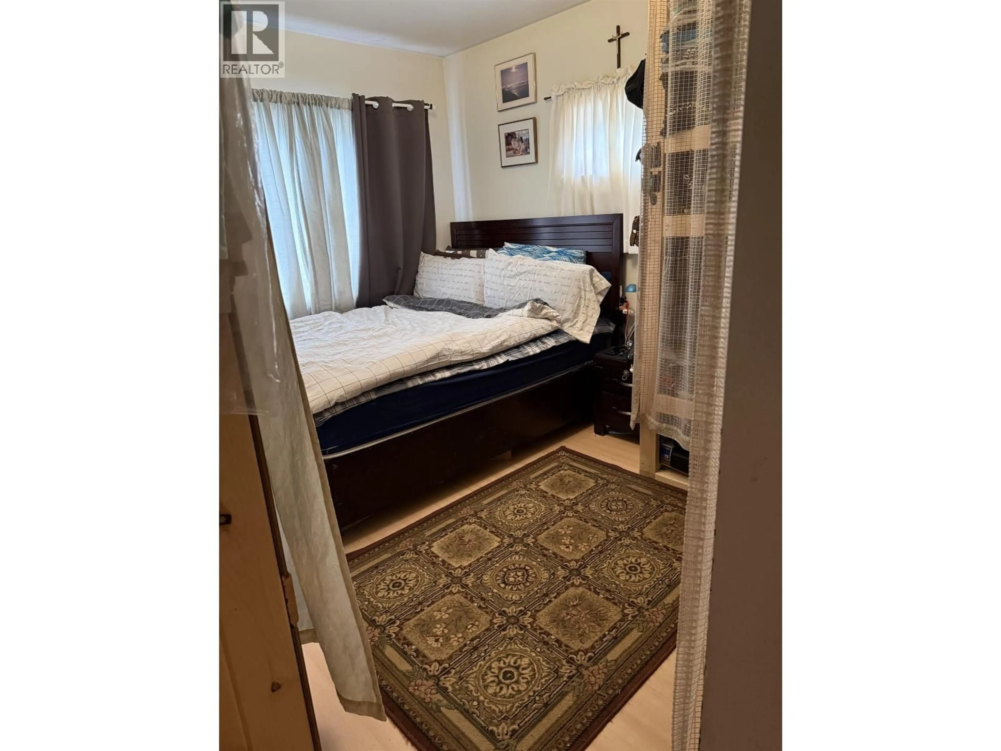 Unknown for 341 BUCHANAN AVENUE, New Westminster British Columbia V3L3Z3