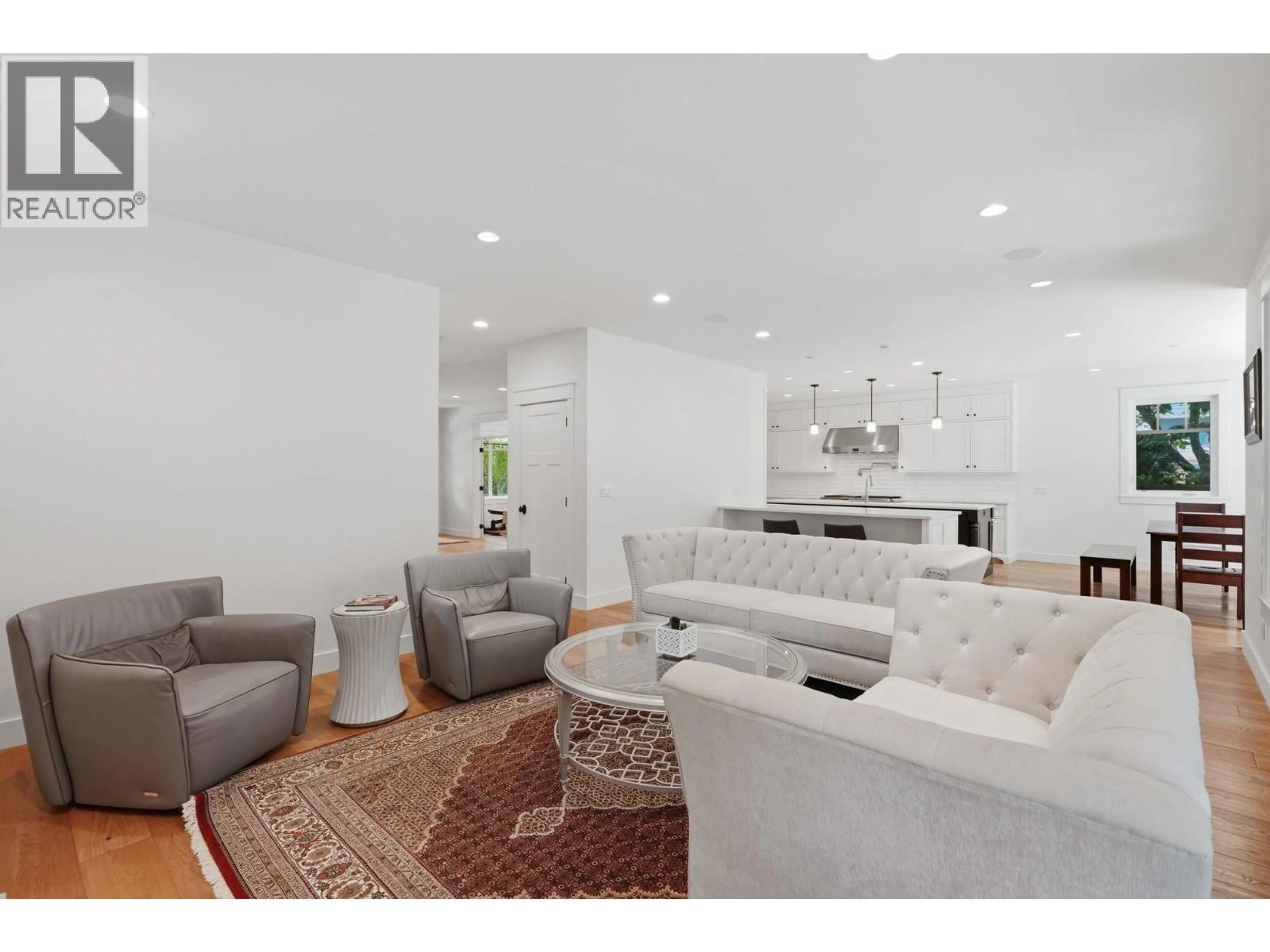 Living room with furniture, unknown for 5116 1A AVENUE, Delta British Columbia V4M1C1