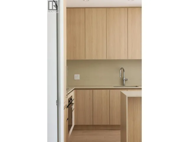 2407 GRANDVIEW HIGHWAY, Vancouver 5